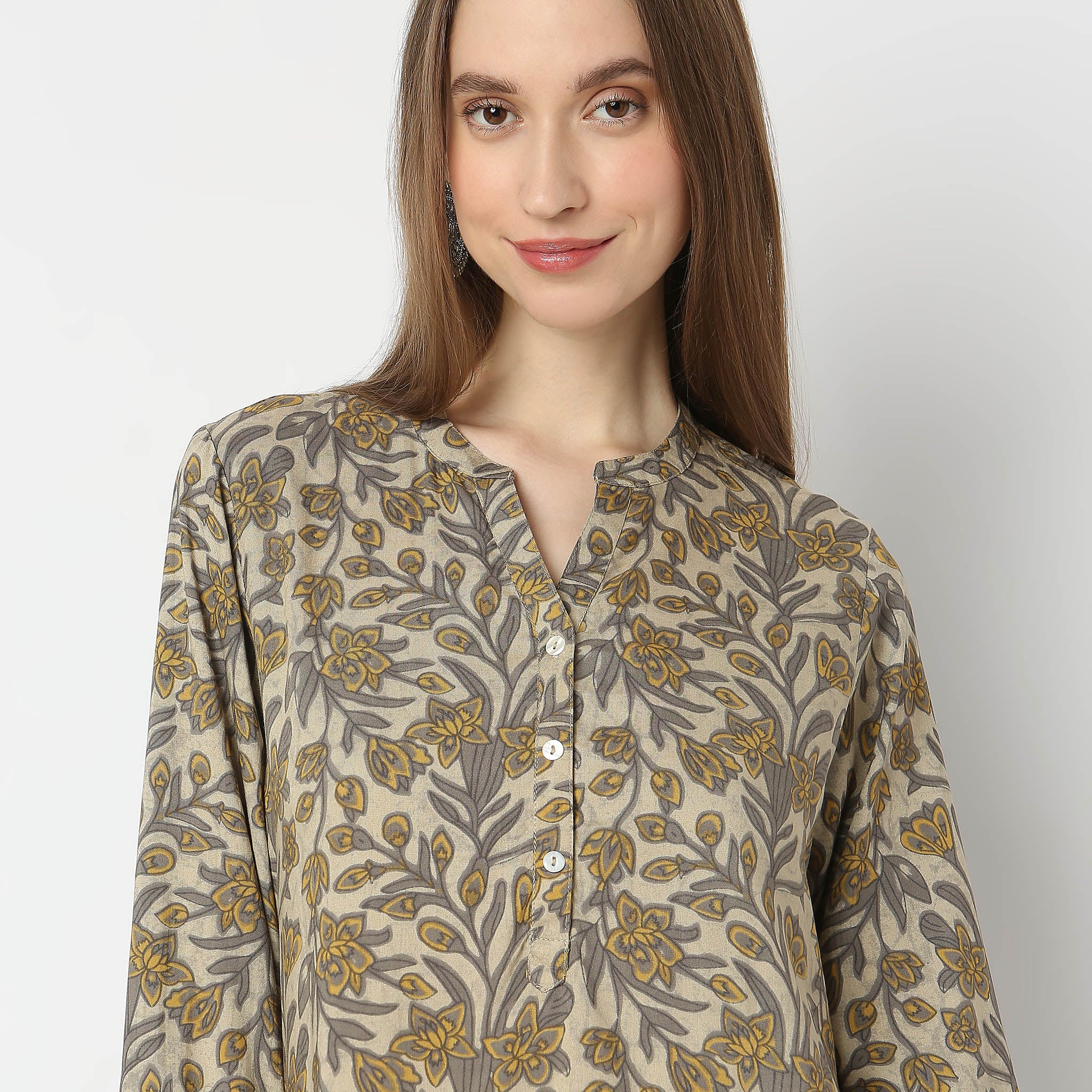 Printed Band Neck Kurta - Image 4