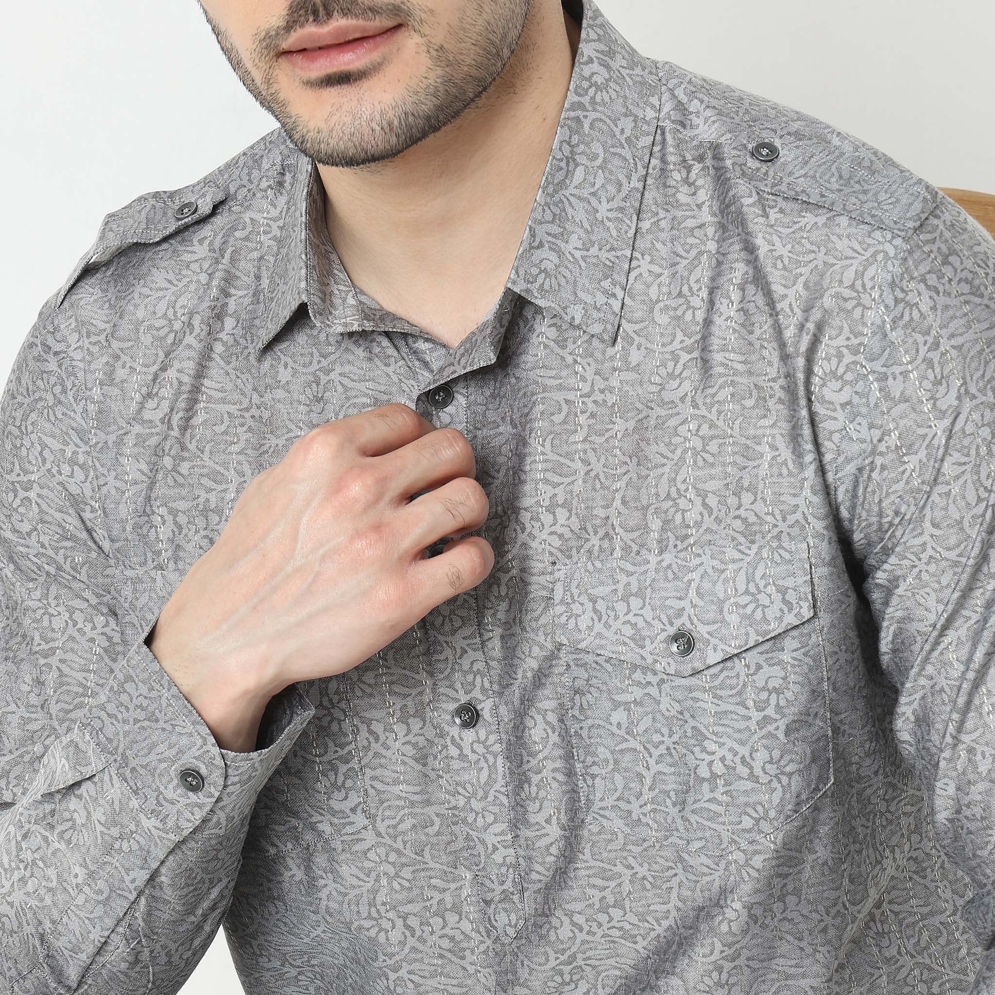 Regular Fit Printed Kurta - Image 4