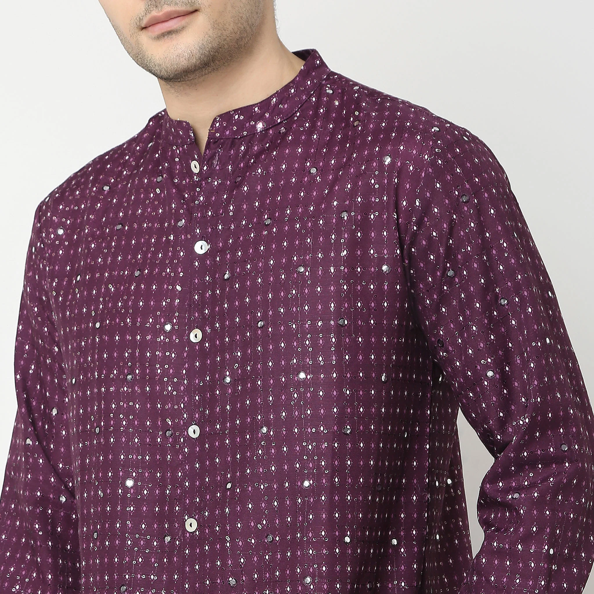 Regular Fit Printed Kurta - Image 4