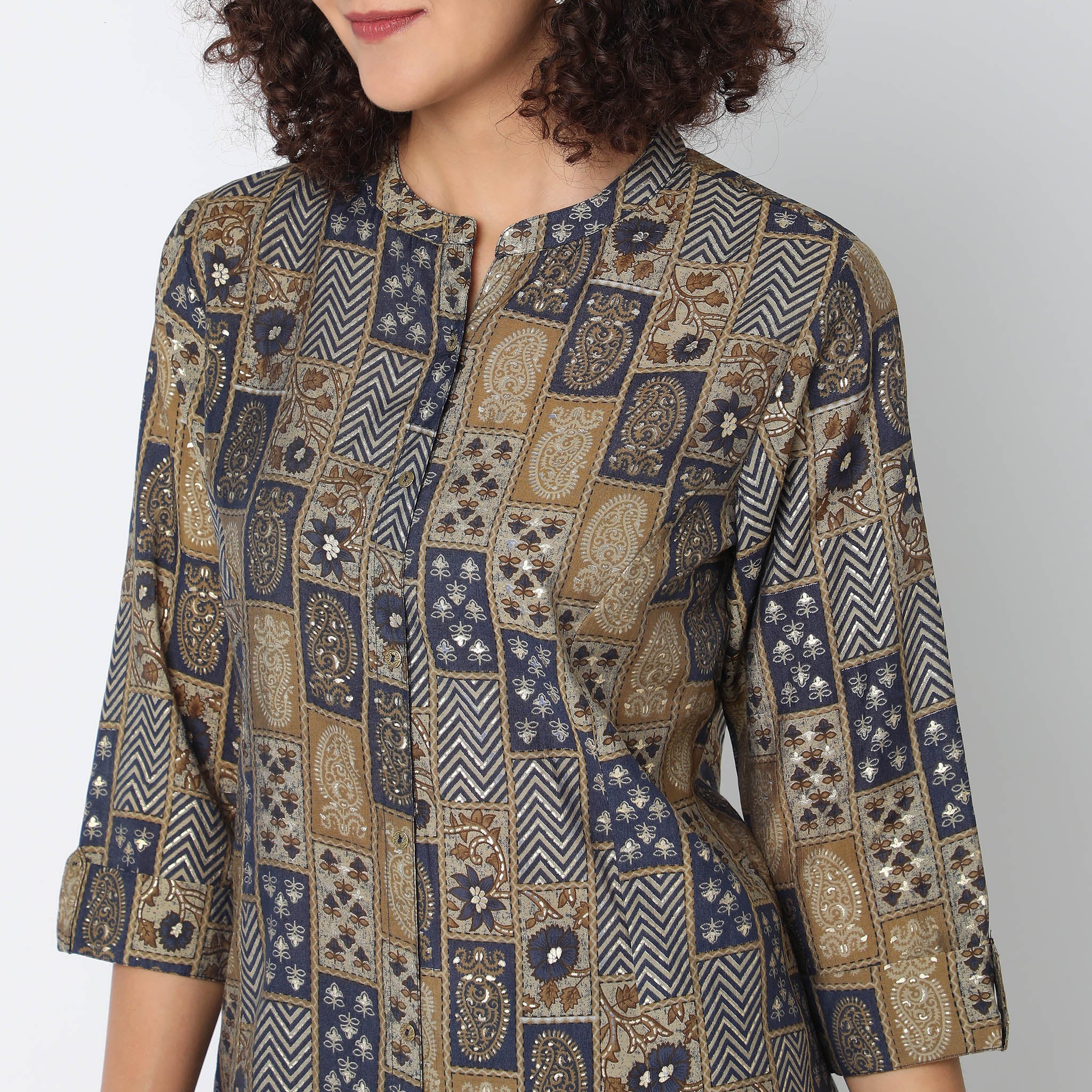 Regular Fit Printed Kurta With Pant Set - Image 12