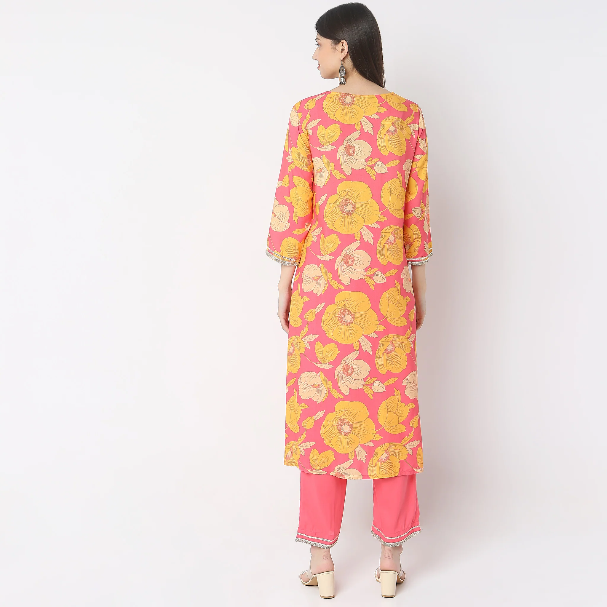 Regular Fit Printed Kurta With Pant & Dupatta Set - Image 3