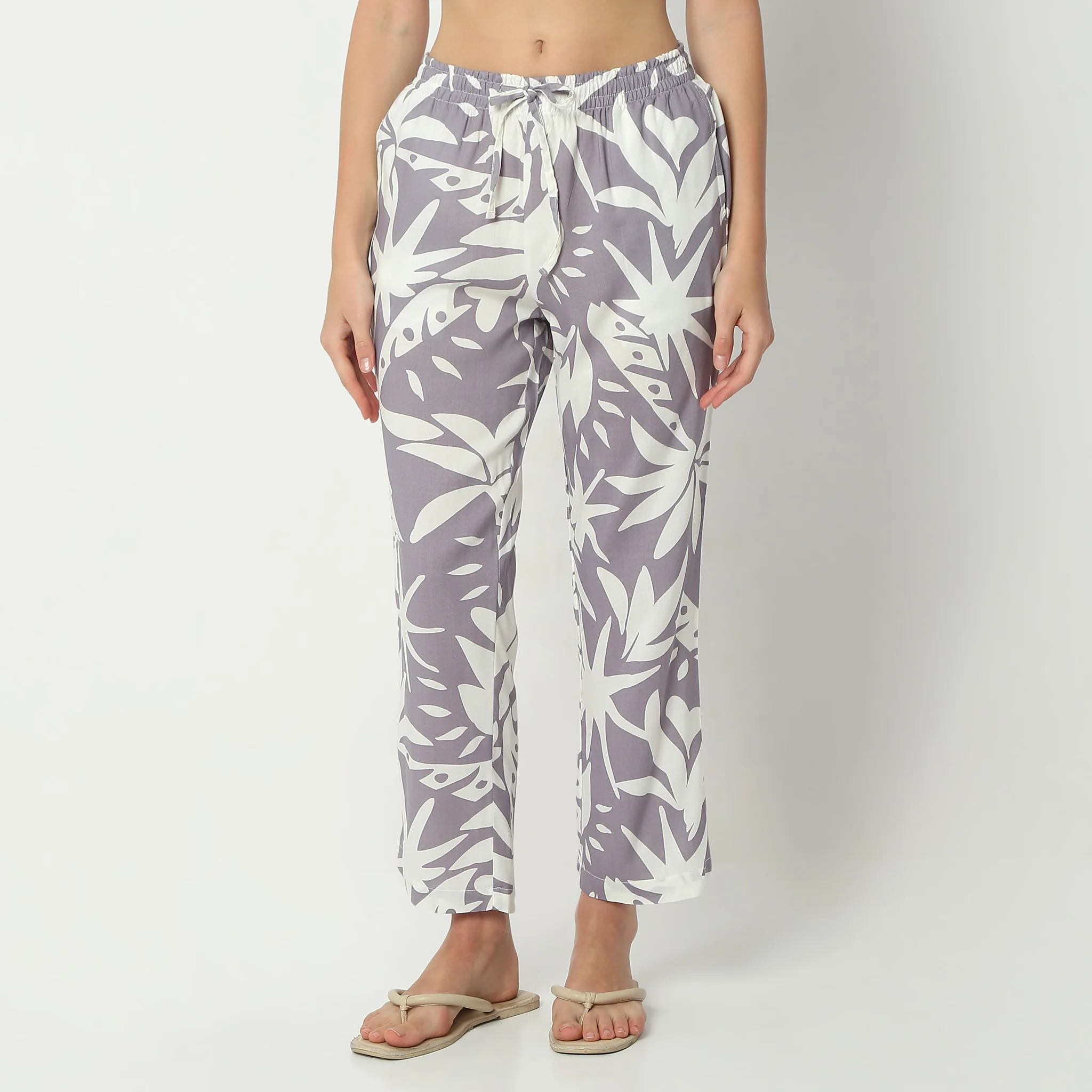 Printed Full Length Lapel Collar Short Sleeve Shirt With Pyjama Sleepwear Set - Image 6