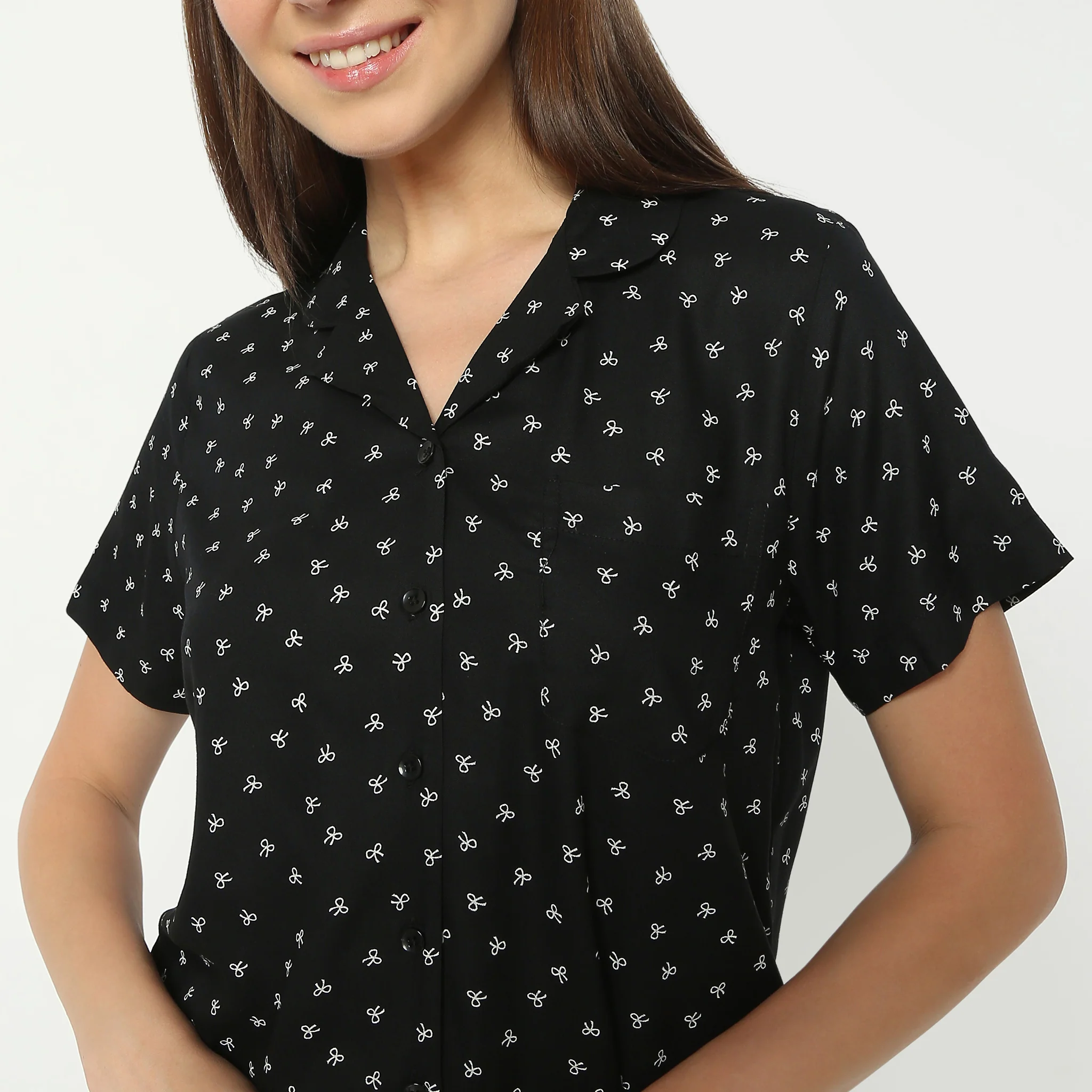Printed Lapel Collar Short Sleeve Shirt With Shorts Sleepwear Set - Image 4