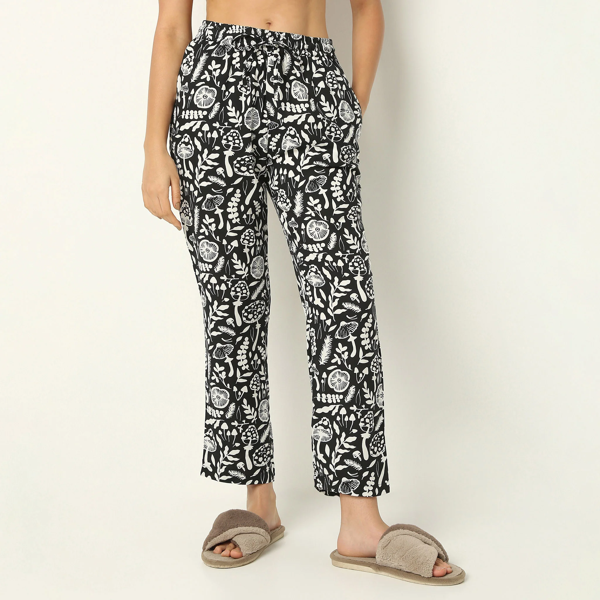 Lapel Collar Floral All Over Print Pyjama And Shirt Sleep Set - Image 6