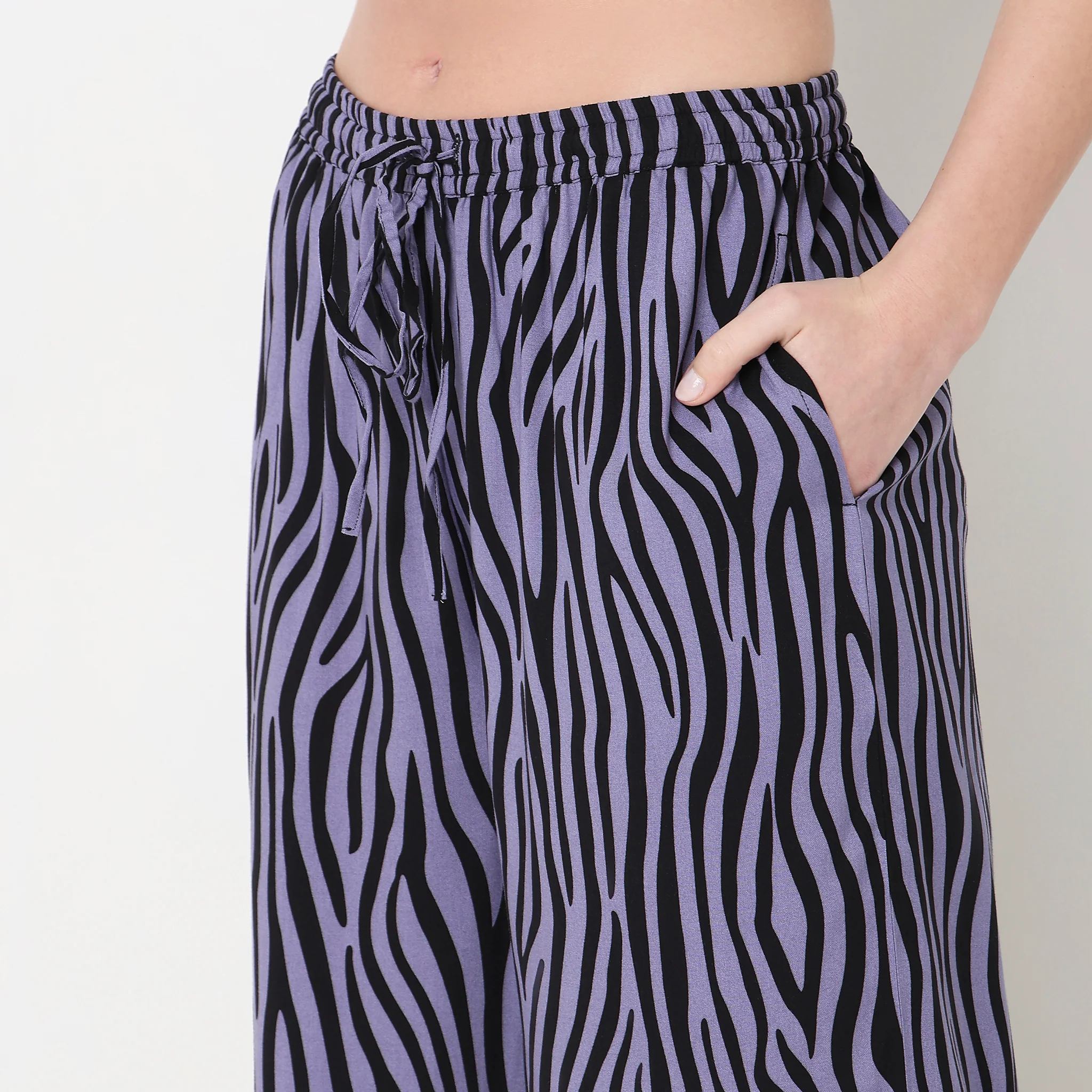 Woven Printed Mid Rise Lounge Joggers - Image 4