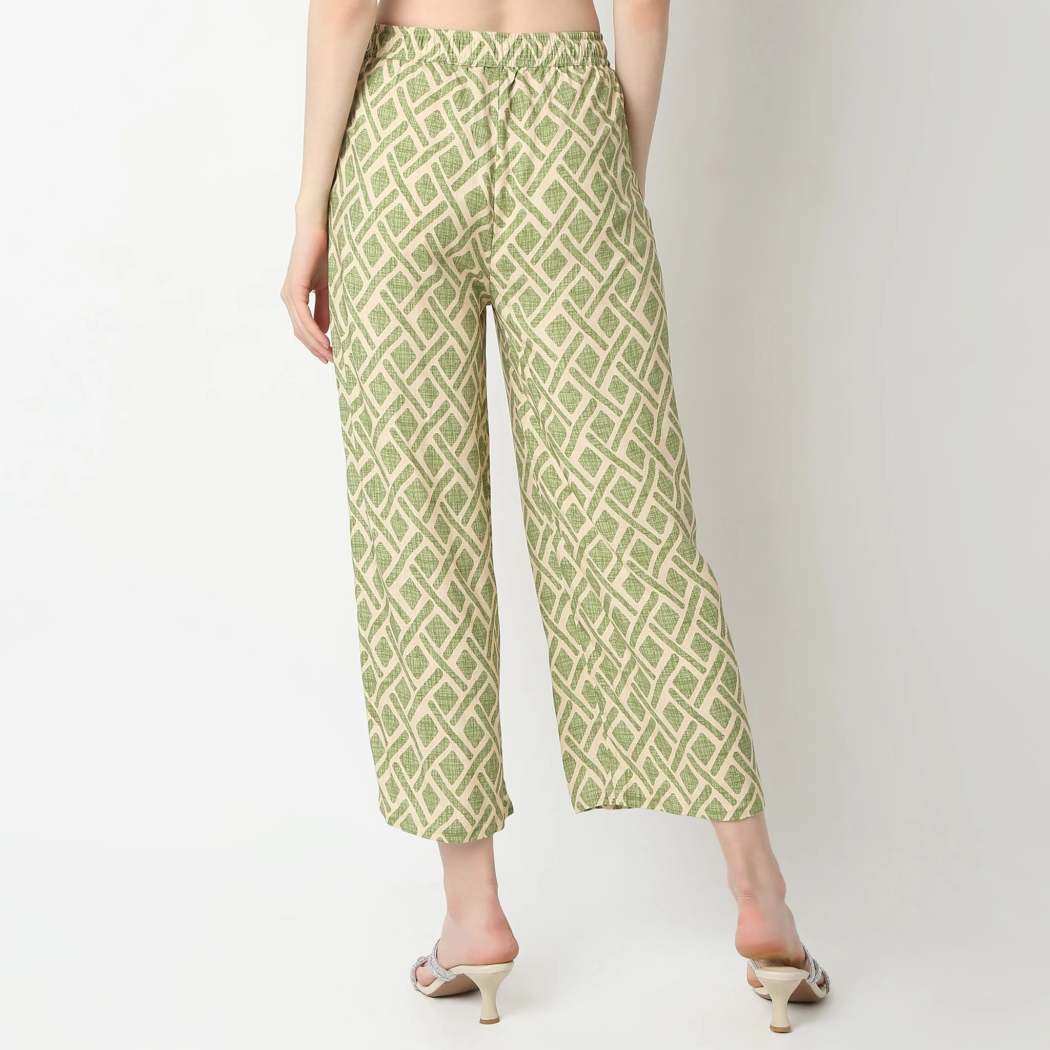 Printed Calf Length Mid Rise Lounge Palazzos - Image 3