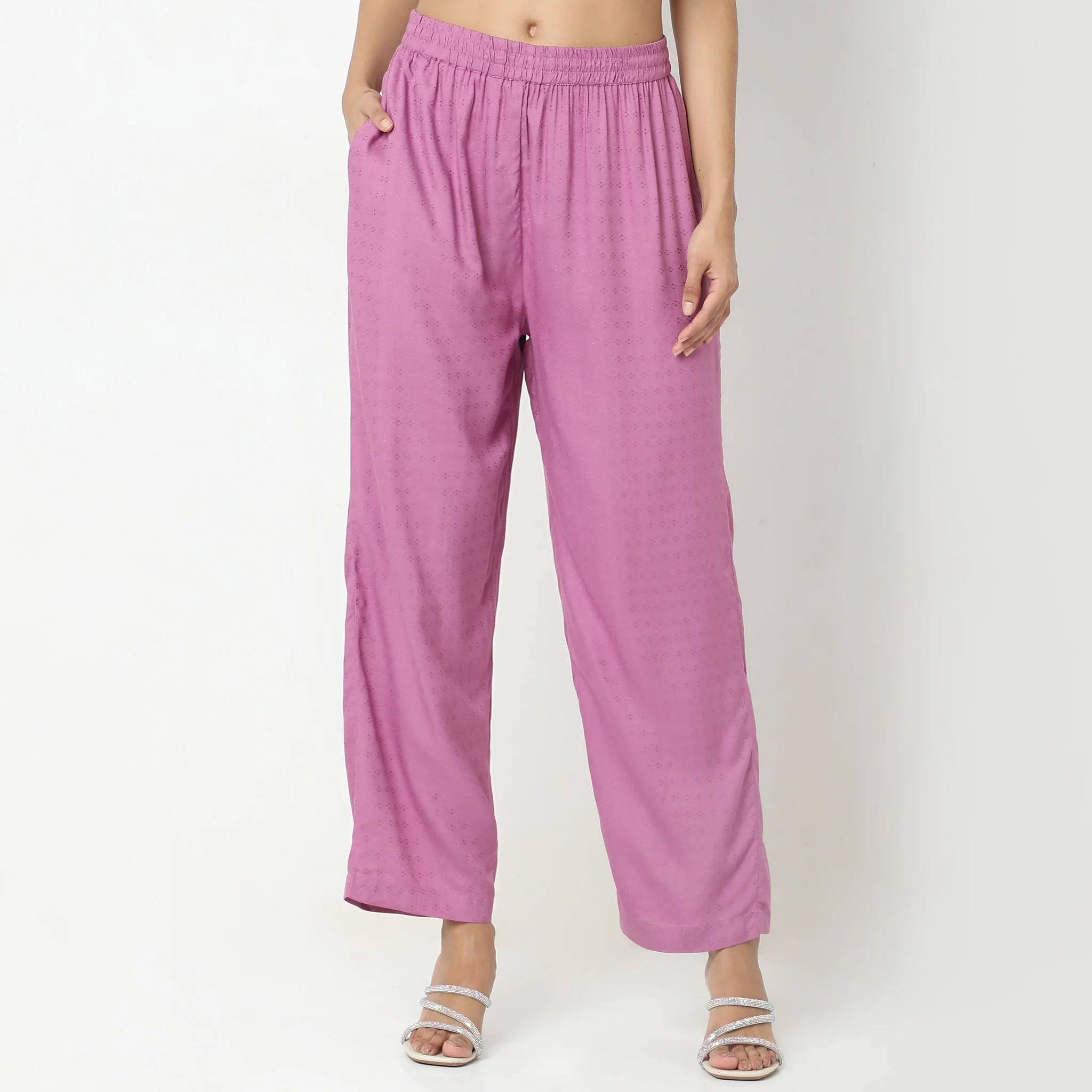 Regular Fit Printed Mid Rise Pants - Image 2