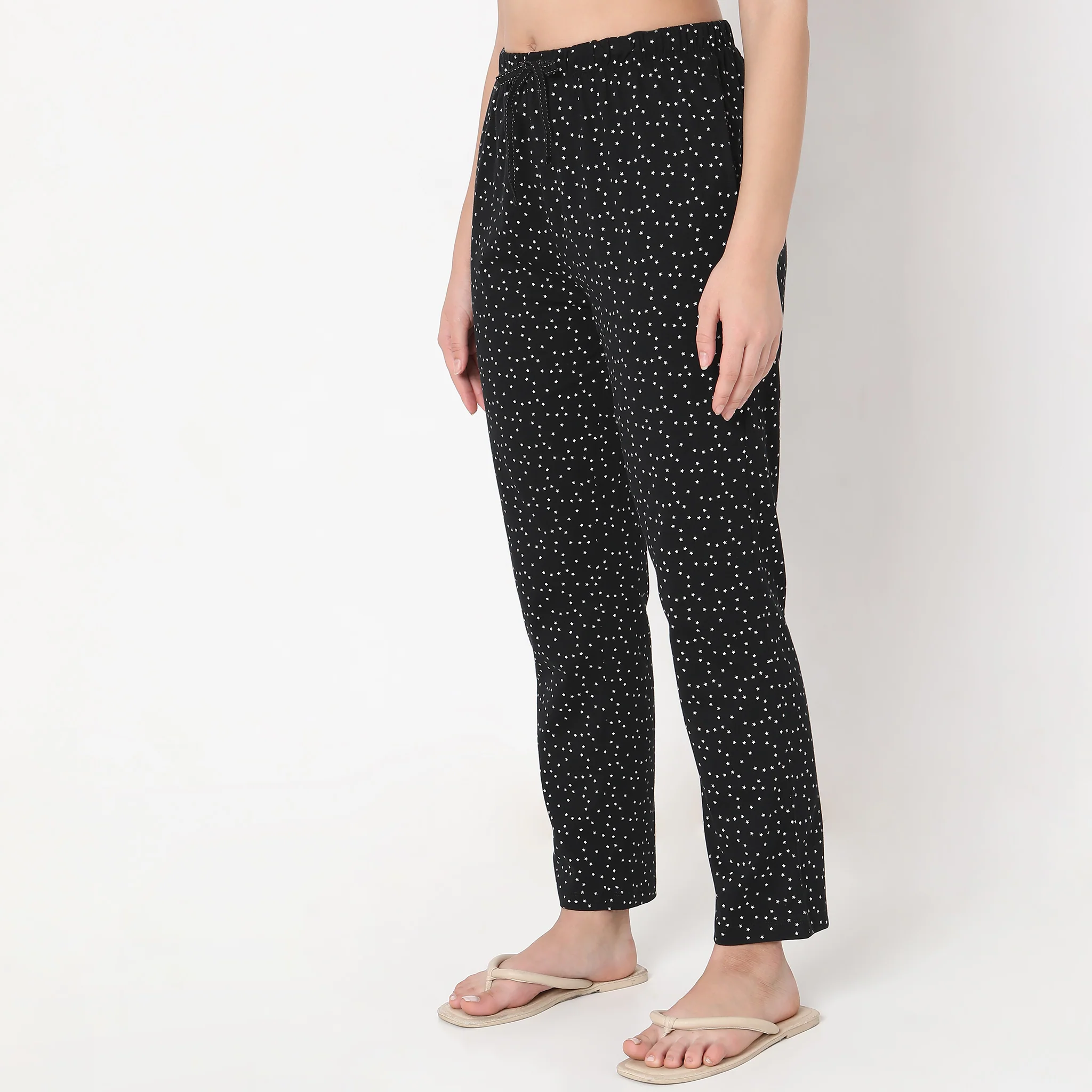 Knitted Printed Mid Rise Lounge Pyjamas - Image 5