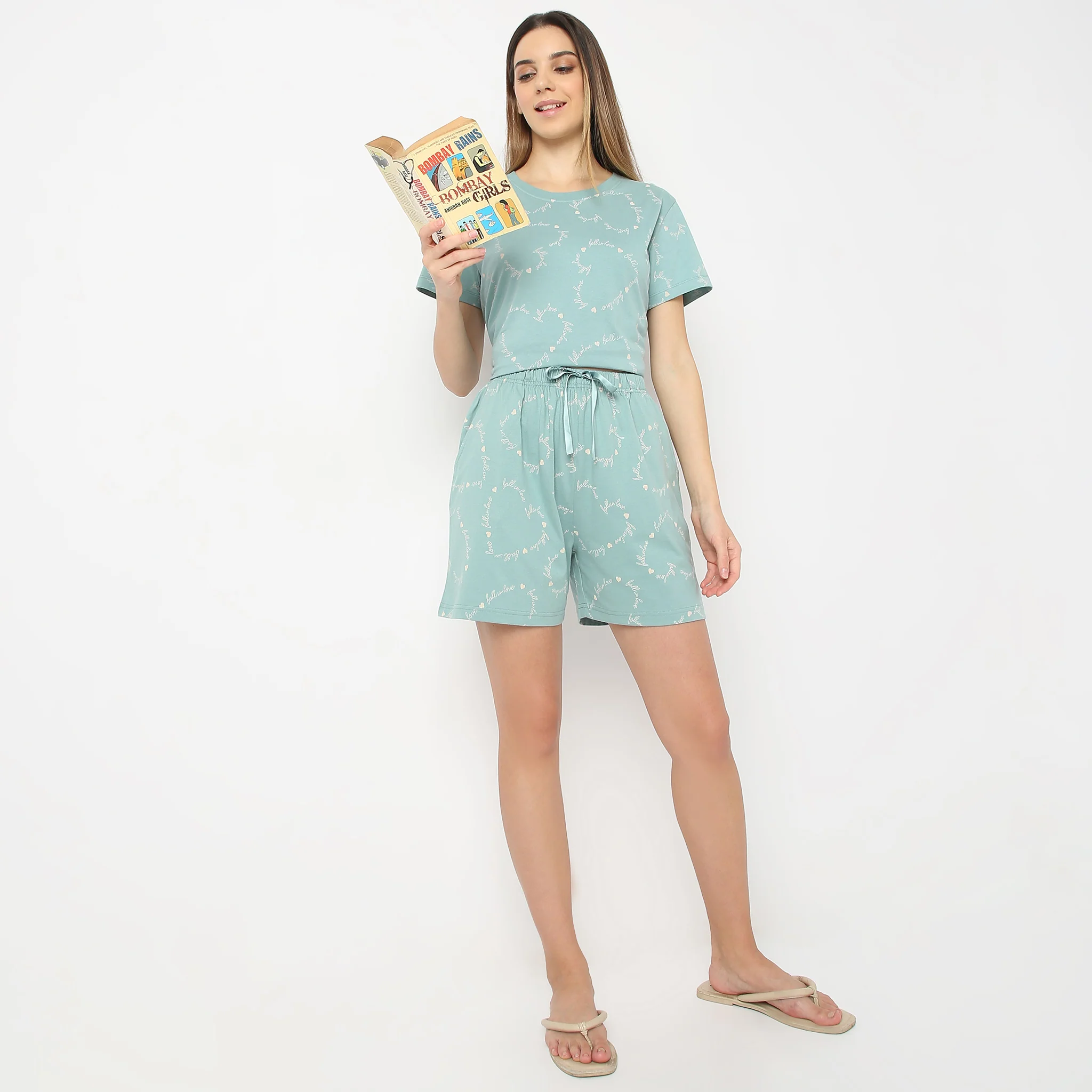 Printed Straight Heart Core Mid Rise Lounge Shorts