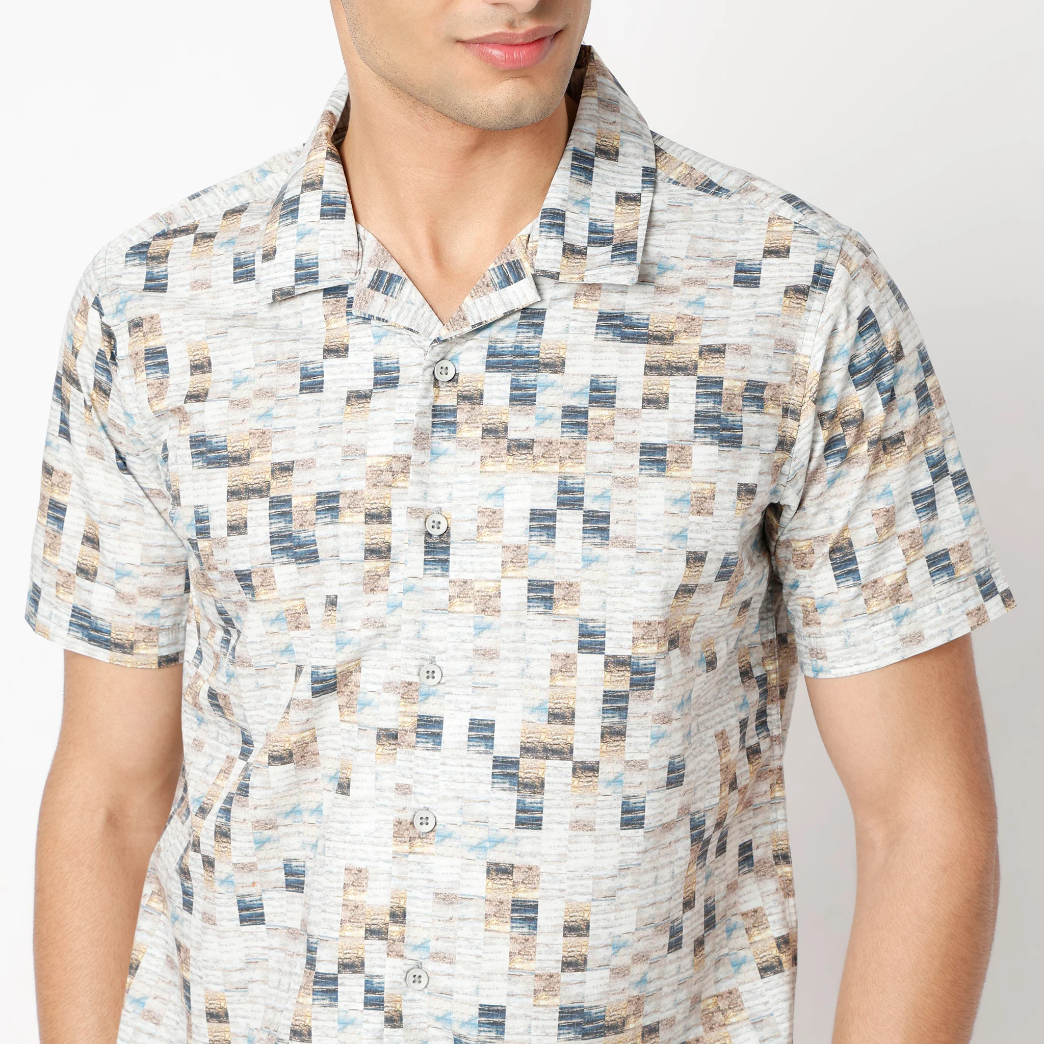 Printed Camp Collar Retreat Half Sleeve Shirt - Image 10