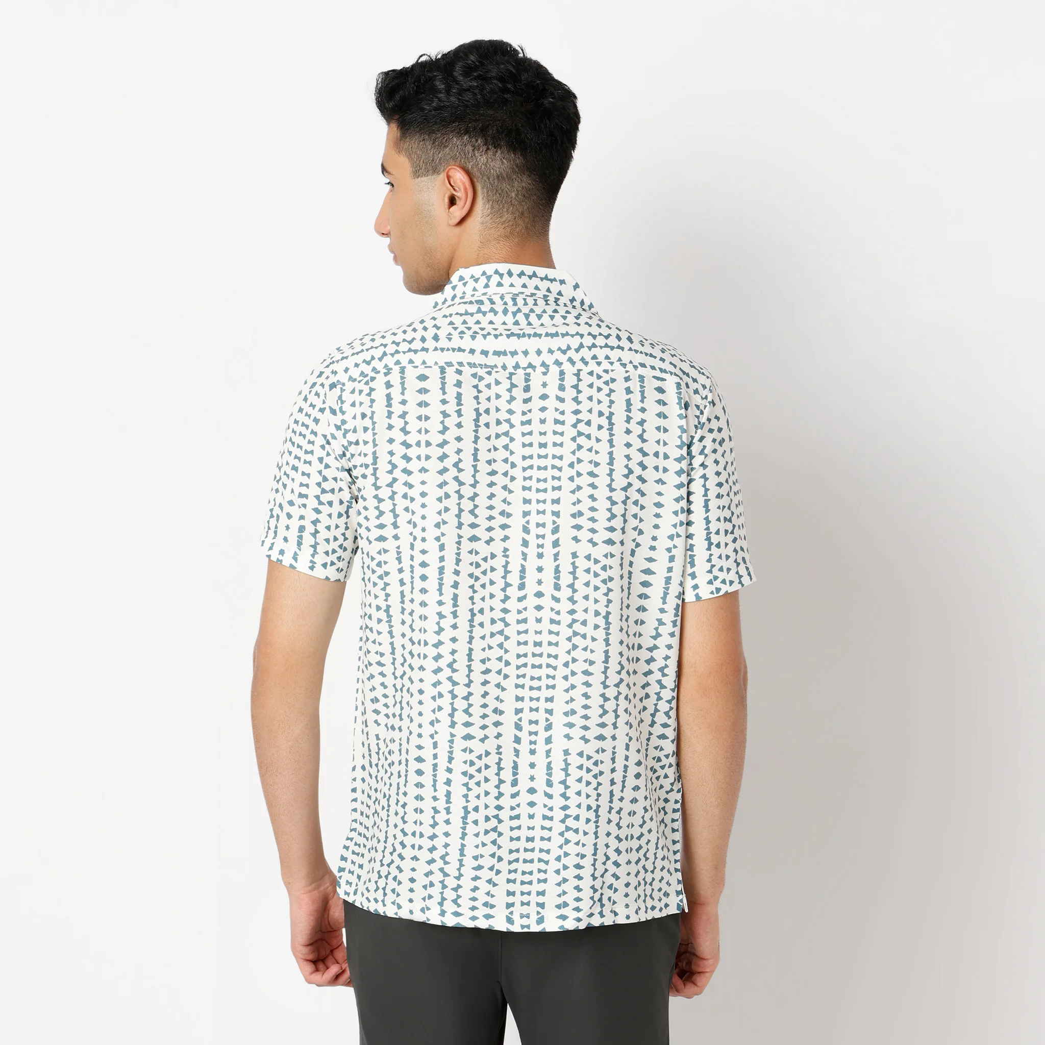 Printed Camp Collar Retreat Half Sleeve Shirt - Image 3