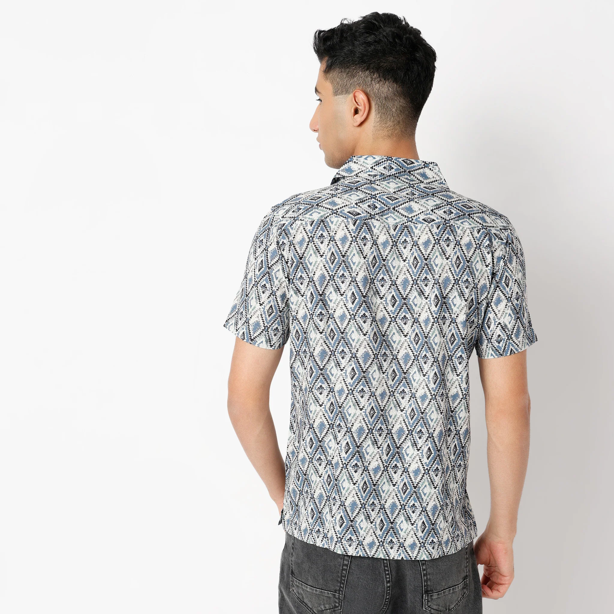 Printed Camp Collar Retreat Half Sleeve Shirt - Image 8