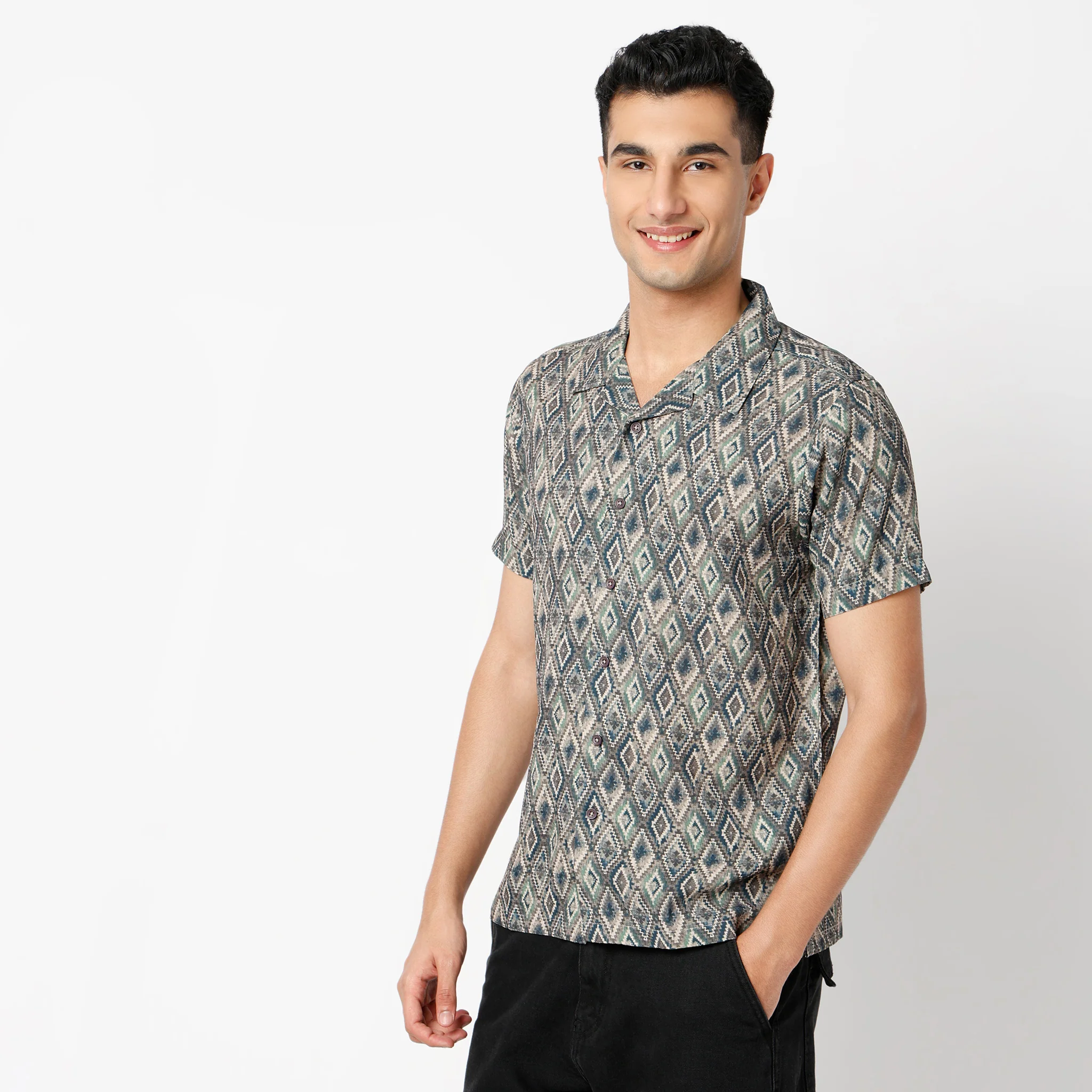 Printed Camp Collar Retreat Half Sleeve Shirt - Image 4
