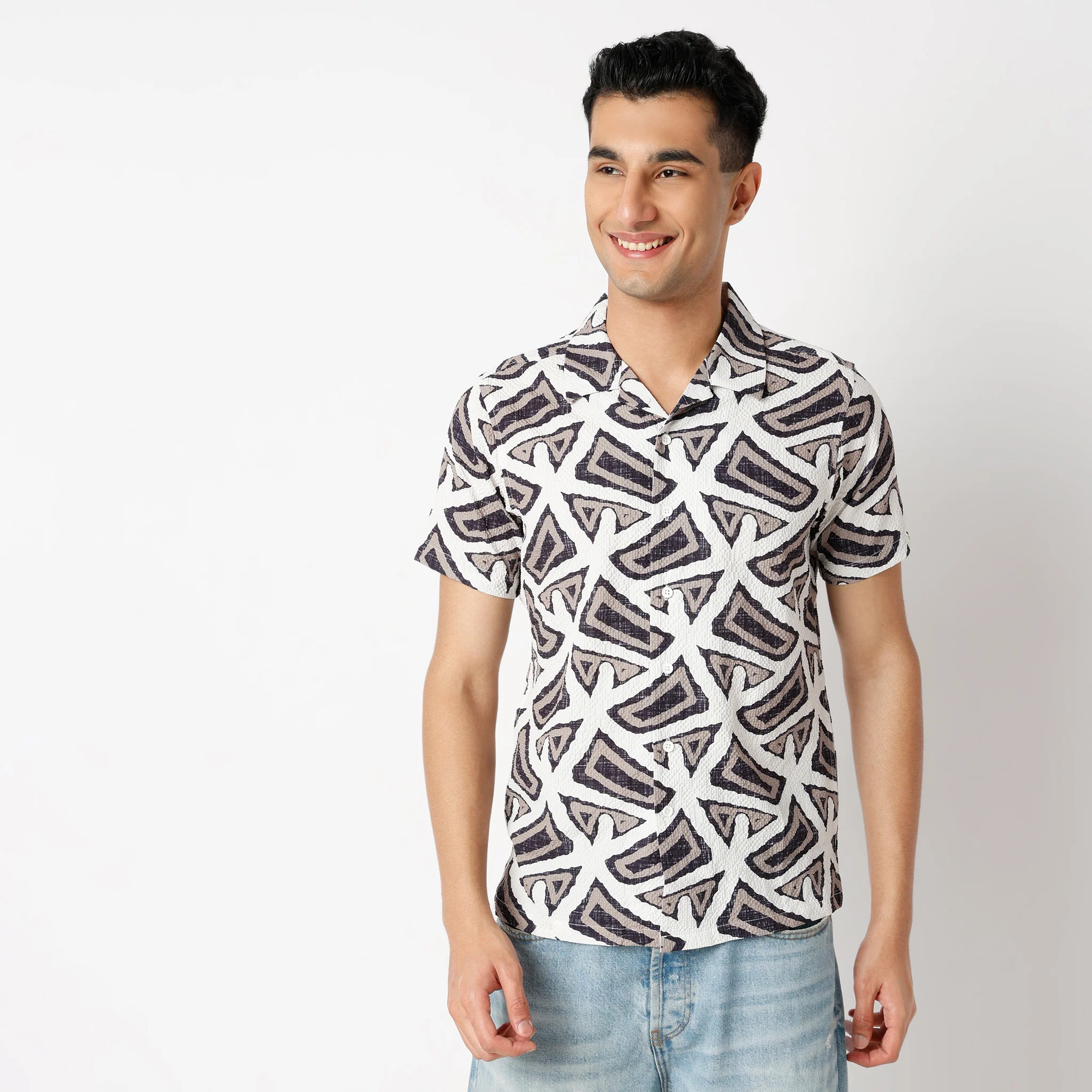 RetreatįµĖ£ Printed Camp Collar Half Sleeve Shirt - Image 7