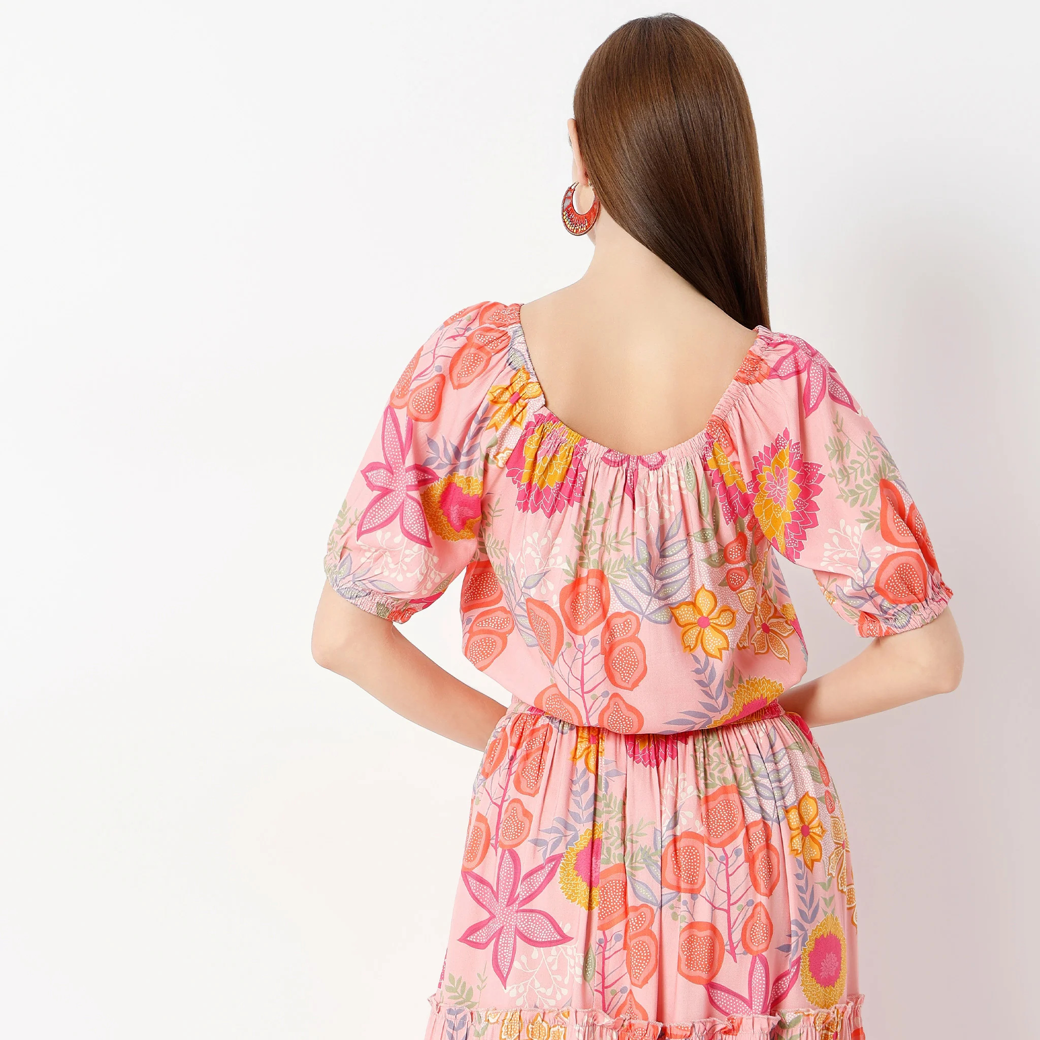 Off Shoulder Elbow Sleeve Printed Crop Top - Image 3