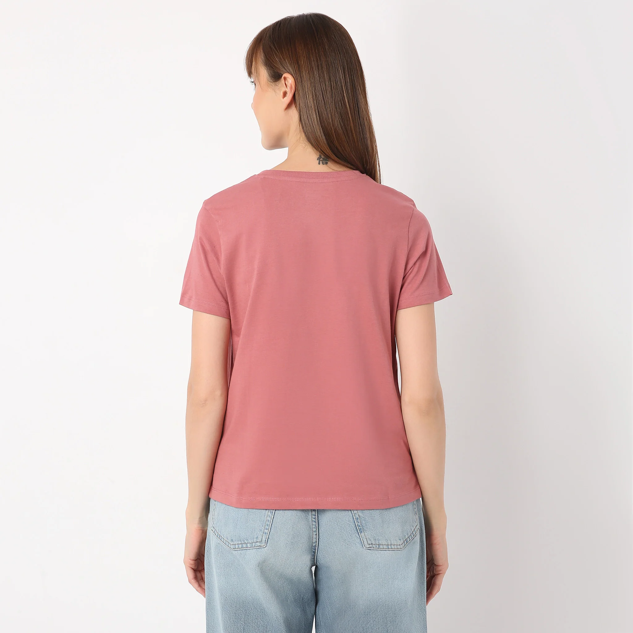 Crew Neck Short Sleeve Graphic T-Shirt - Image 3