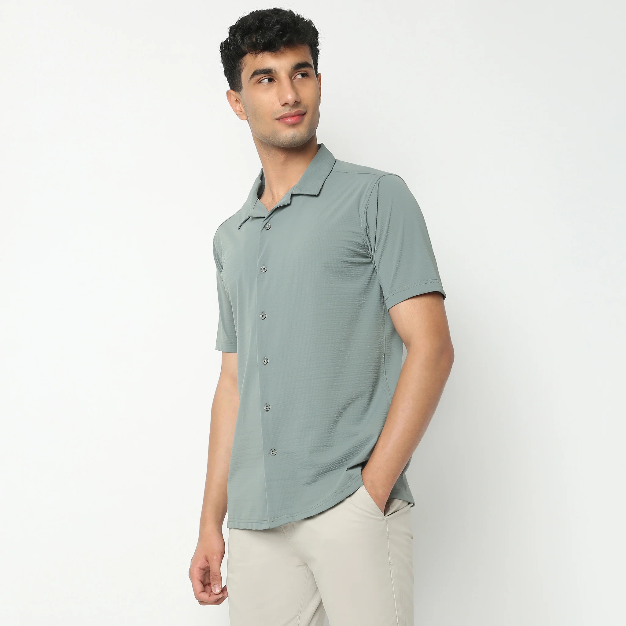 Camp Collar Half Sleeve Printed Bea Shirt - Image 10