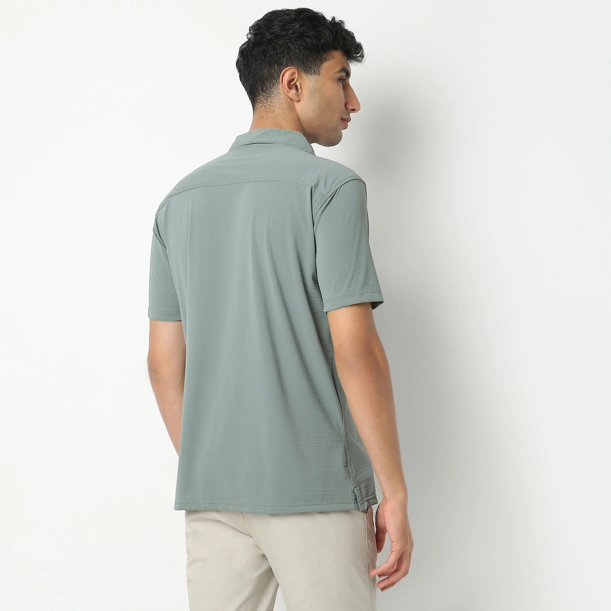 Camp Collar Half Sleeve Printed Bea Shirt - Image 8