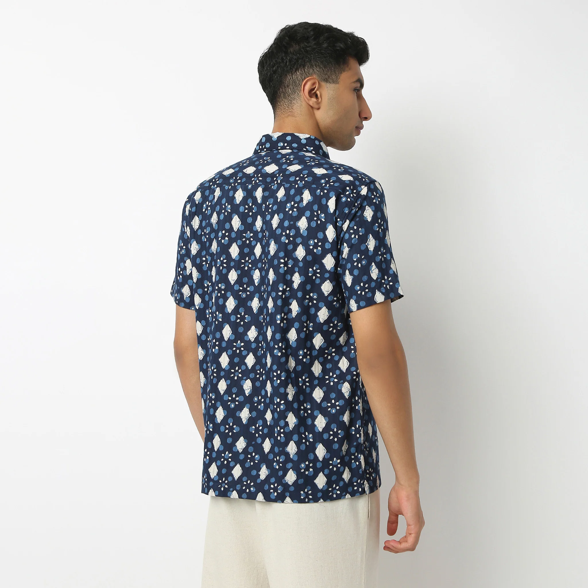 Shirt Collar Half Sleeve Short Length Block Print Shirt - Image 3