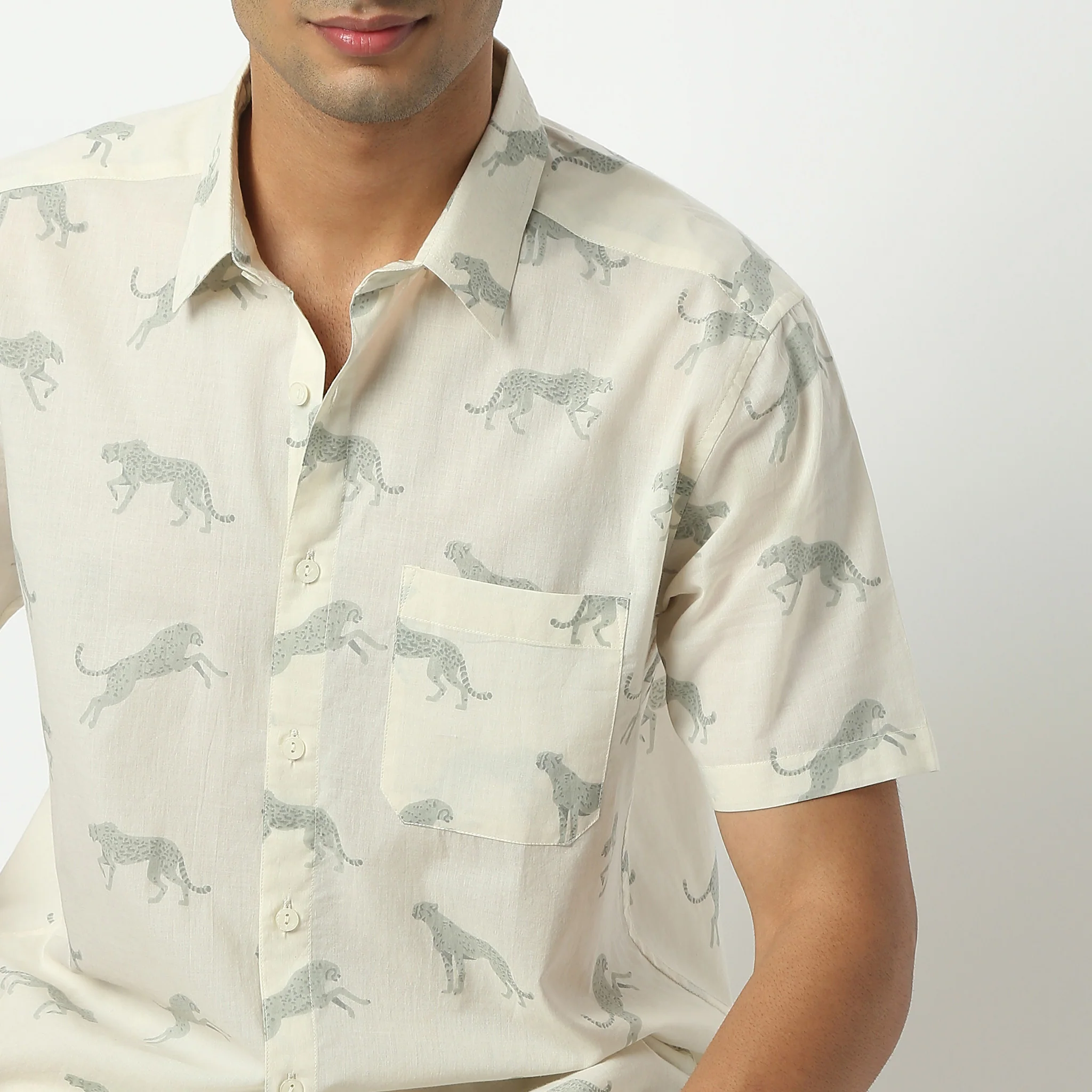 Shirt Collar Half Sleeve Short Length Block Print Shirt - Image 4