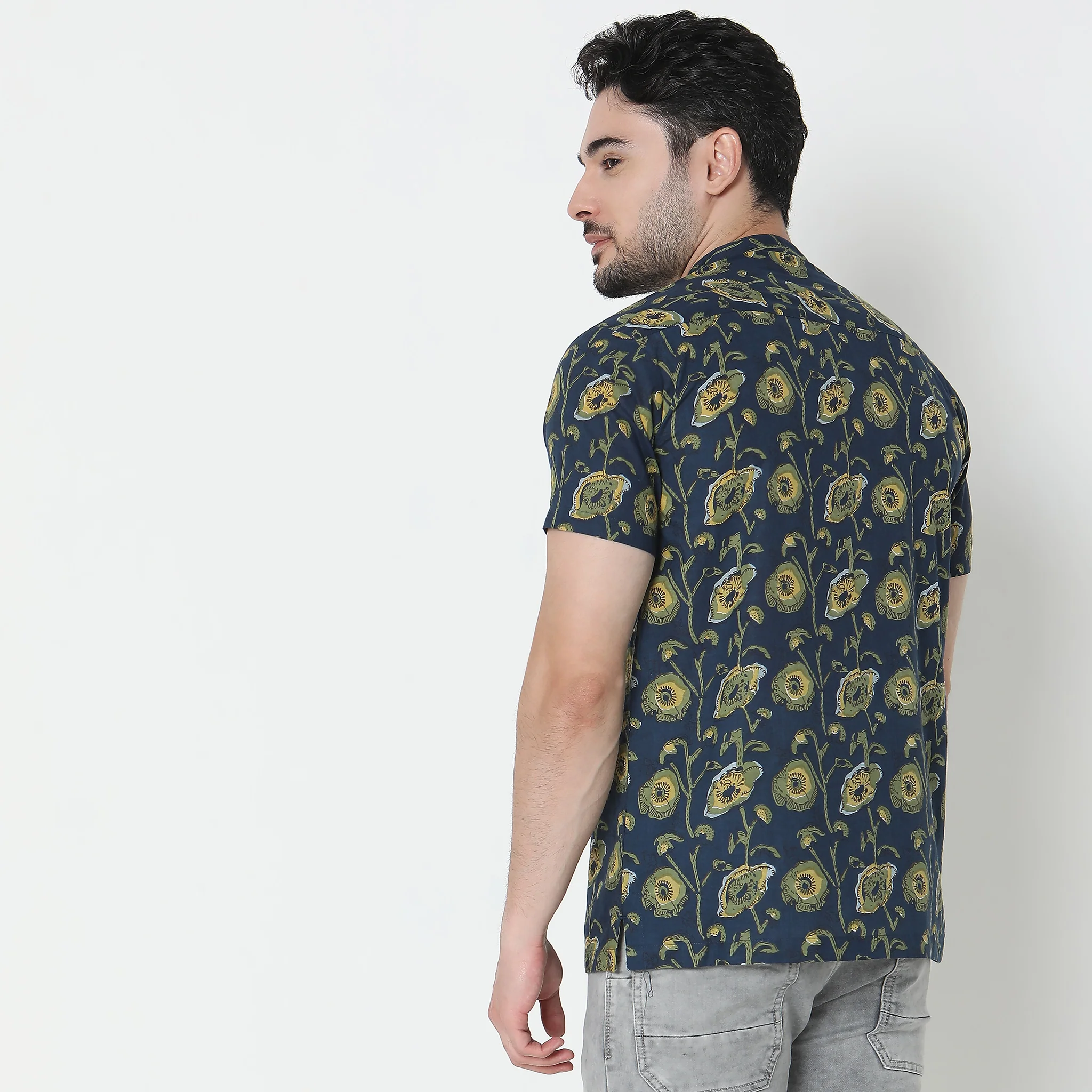 Regular Fit Printed Shirt - Image 3