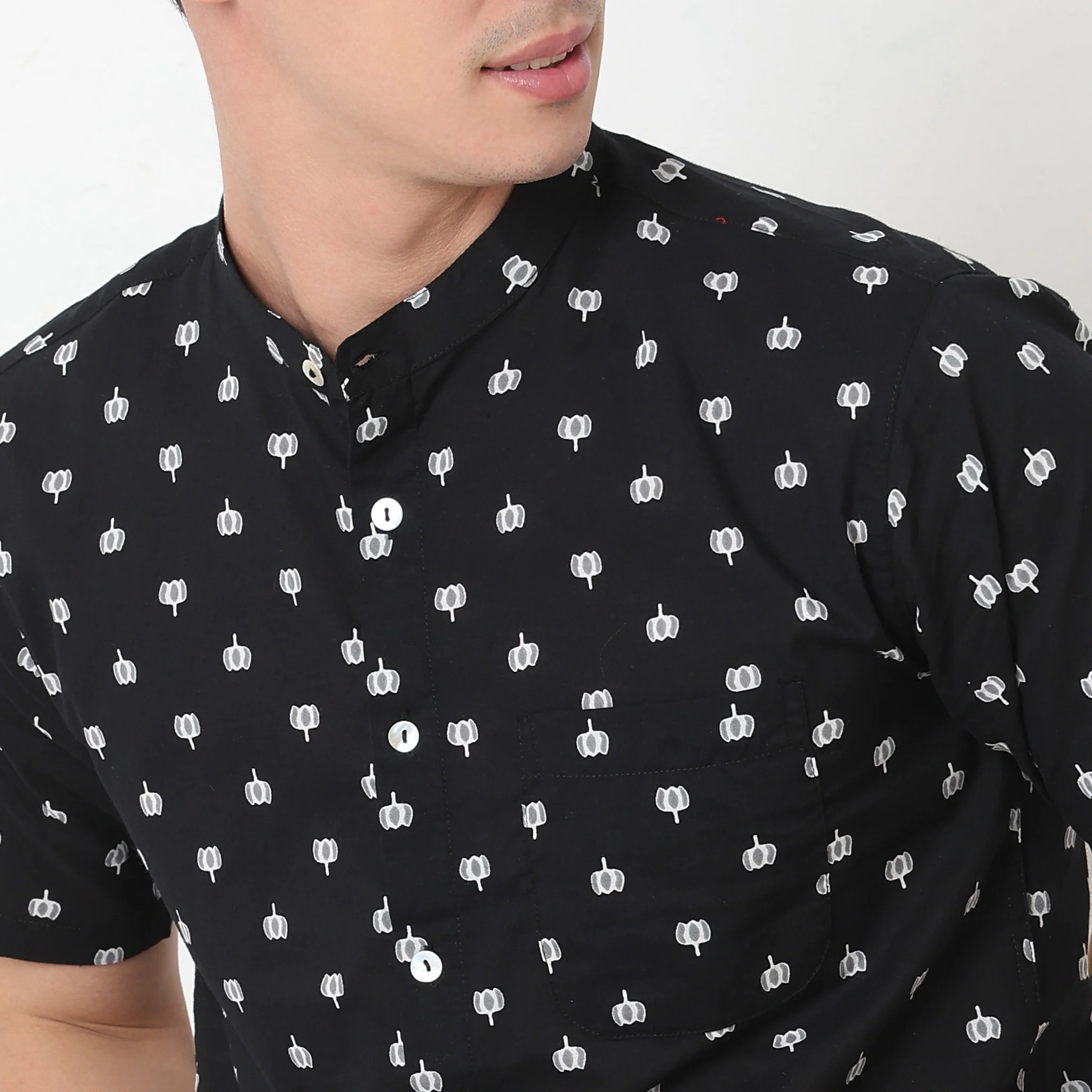 Regular Fit Printed Shirt - Image 4