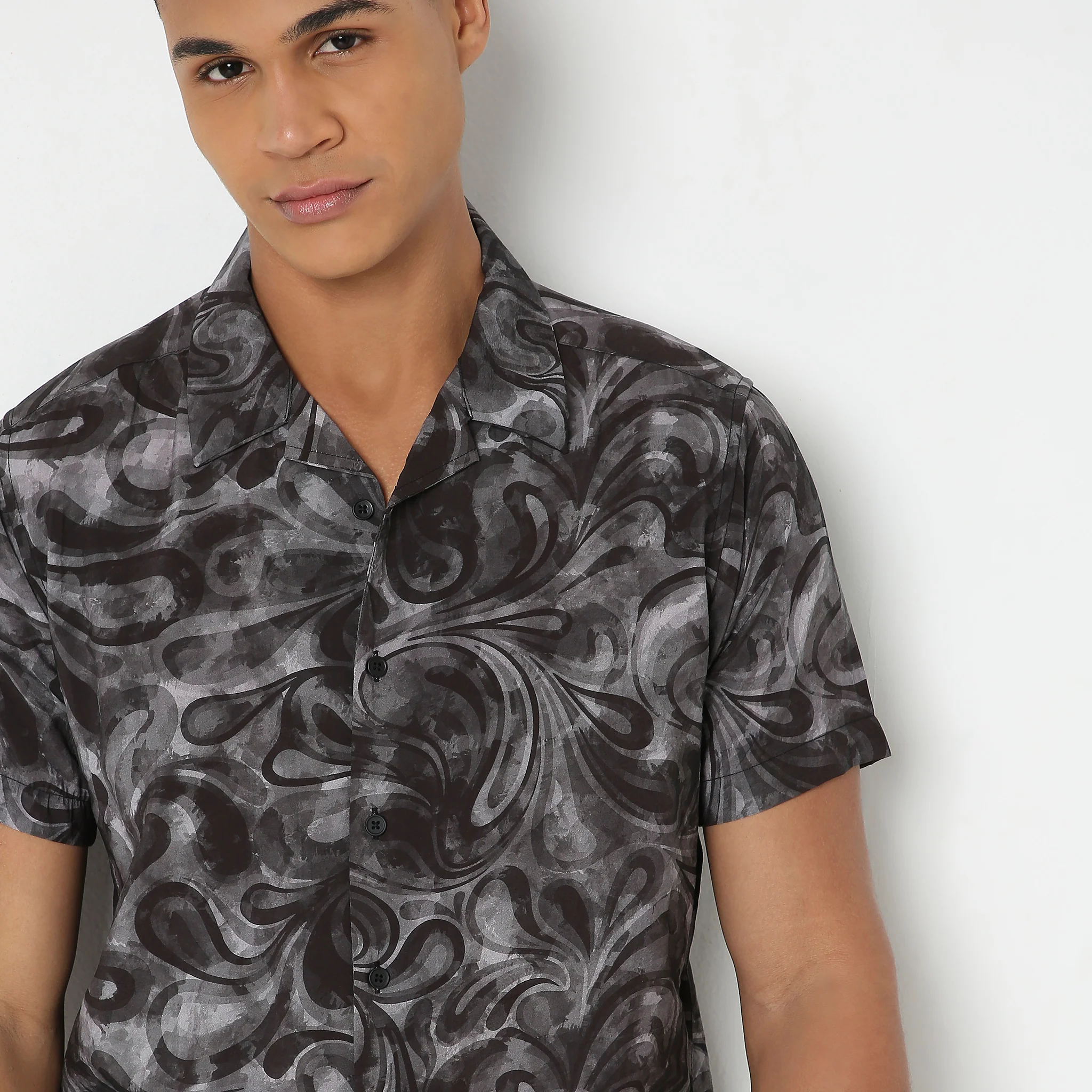 Regular Fit Printed Shirt - Image 24