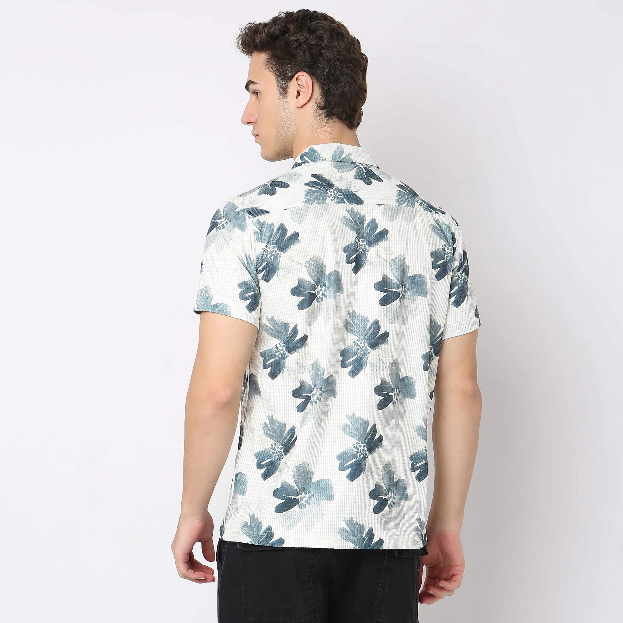 Regular Fit Printed Shirt - Image 3