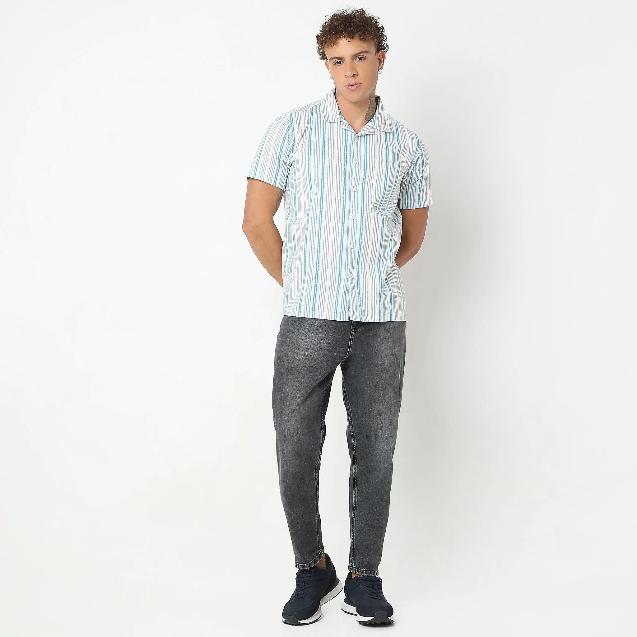 Regular Fit Printed Shirt - Image 11