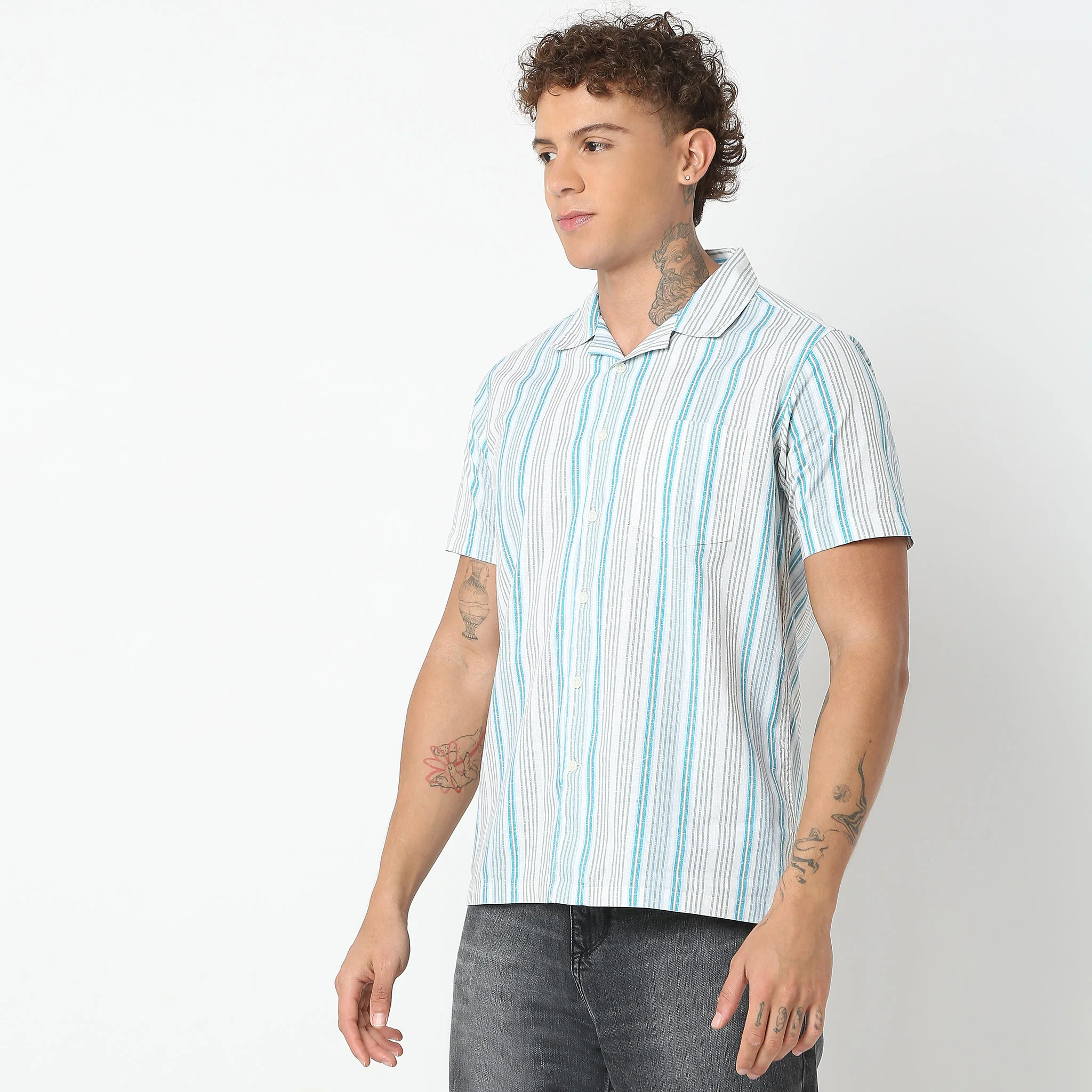 Regular Fit Printed Shirt - Image 15