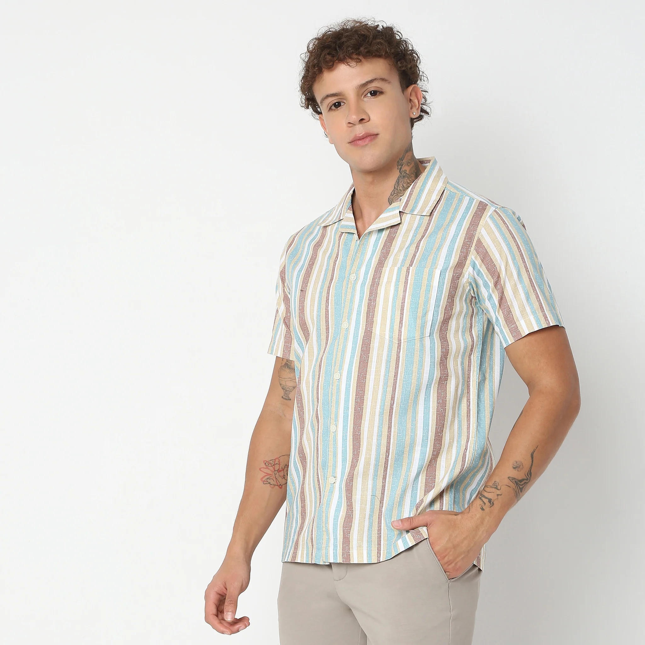 Regular Fit Printed Shirt - Image 20
