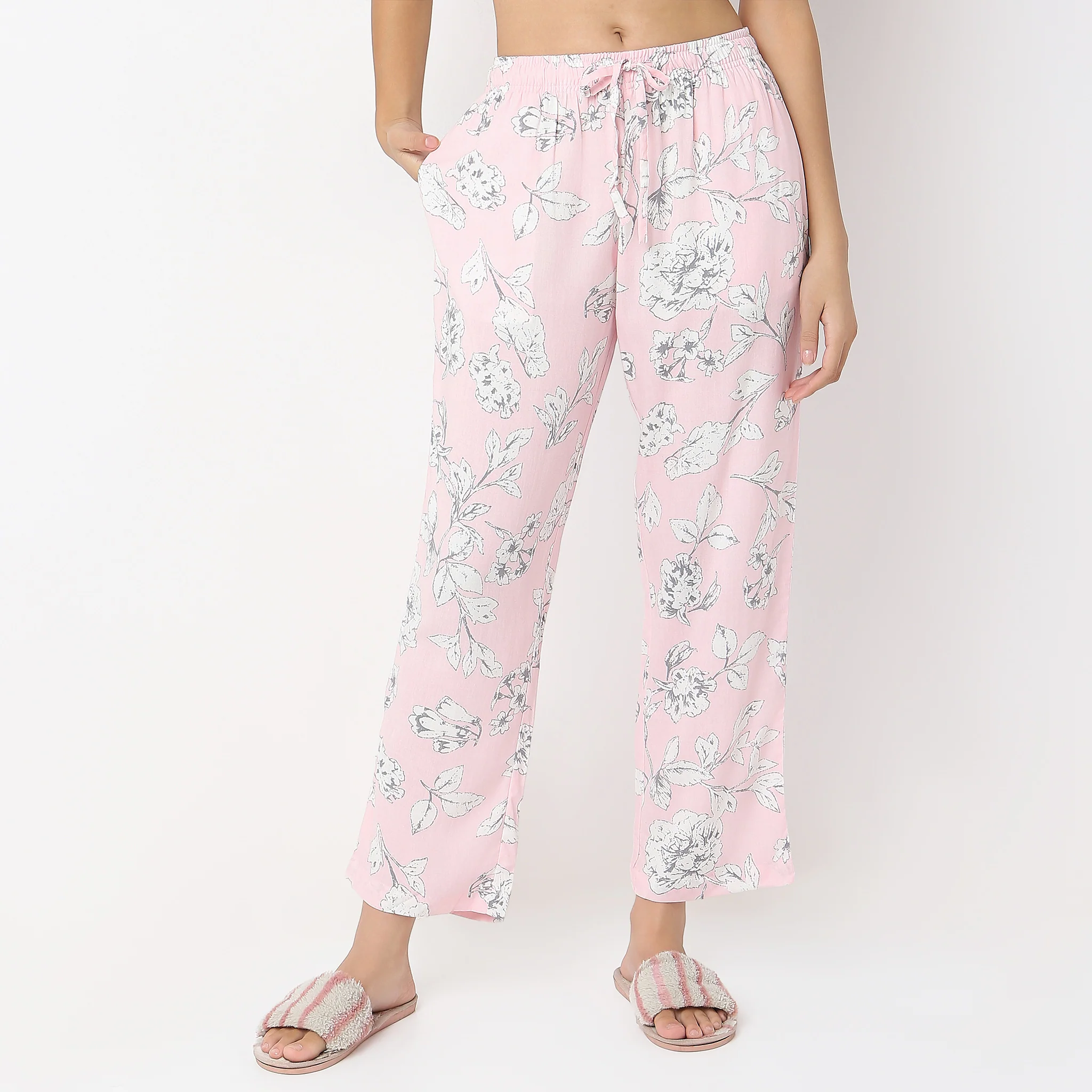 Woven Printed Shirt With Pyjama Sleepwear Set - Image 7