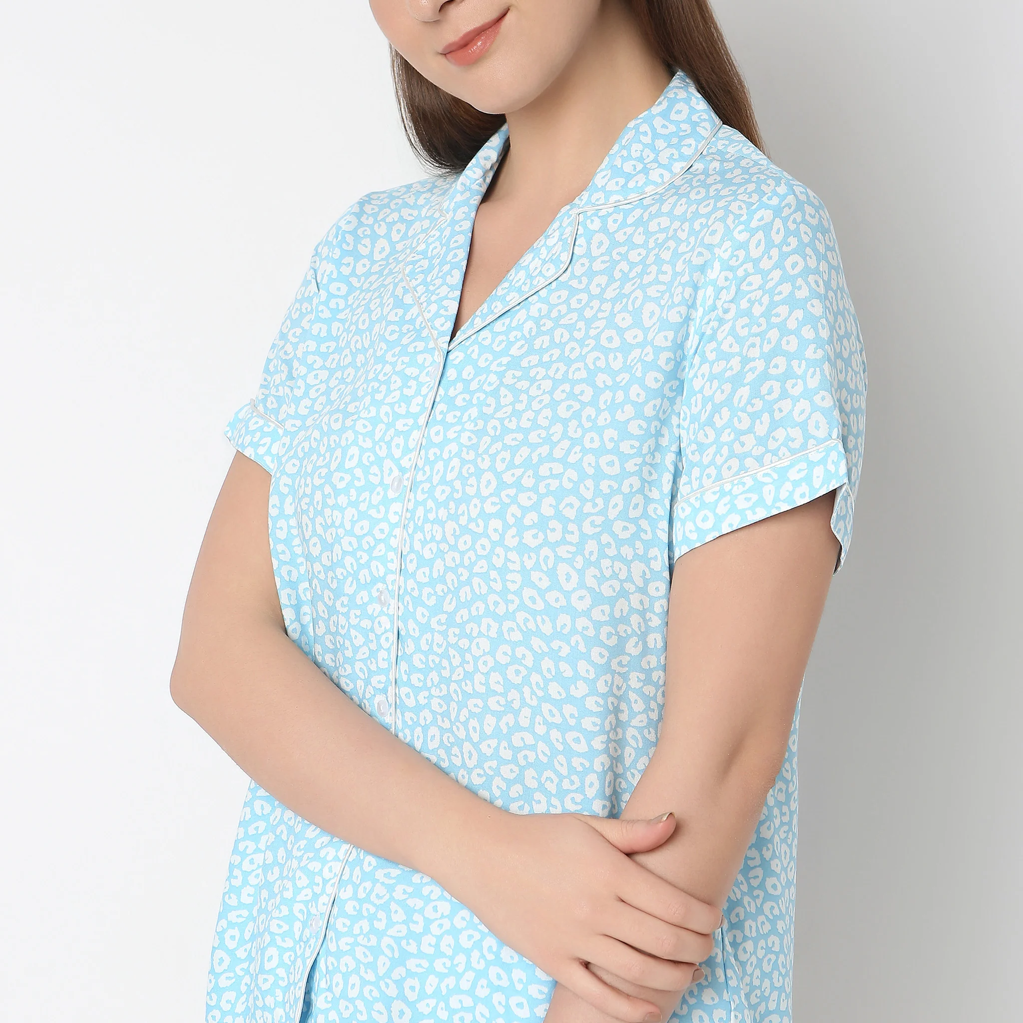 Woven Printed Shirt With Shorts Sleepwear Set - Image 4