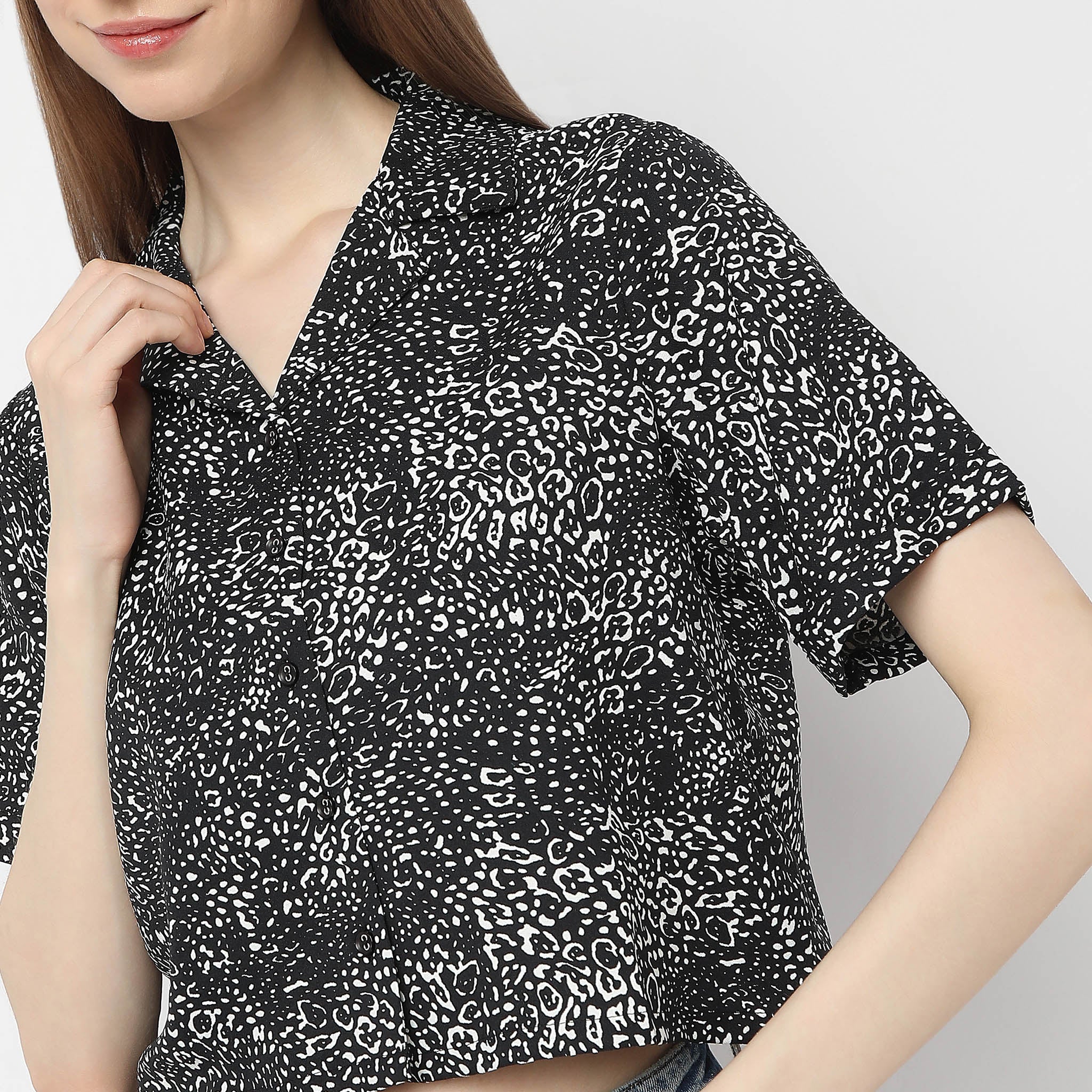 Regular Fit Printed Shirt - Image 4