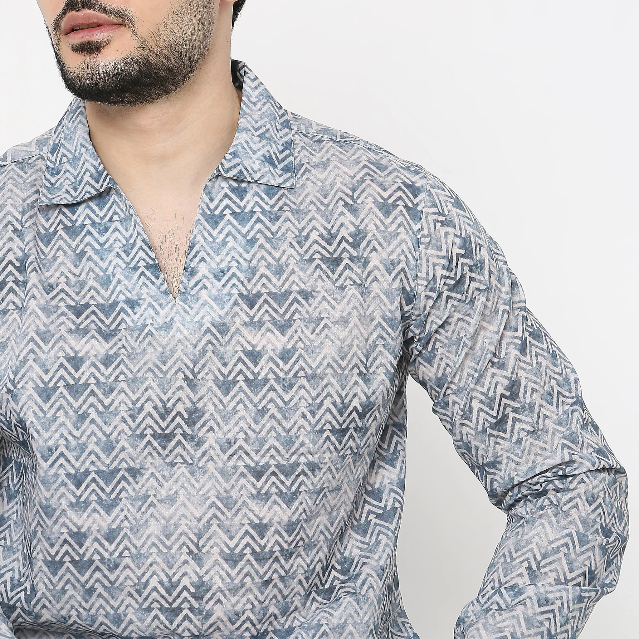 Regular Fit Printed Short Kurta - Image 4