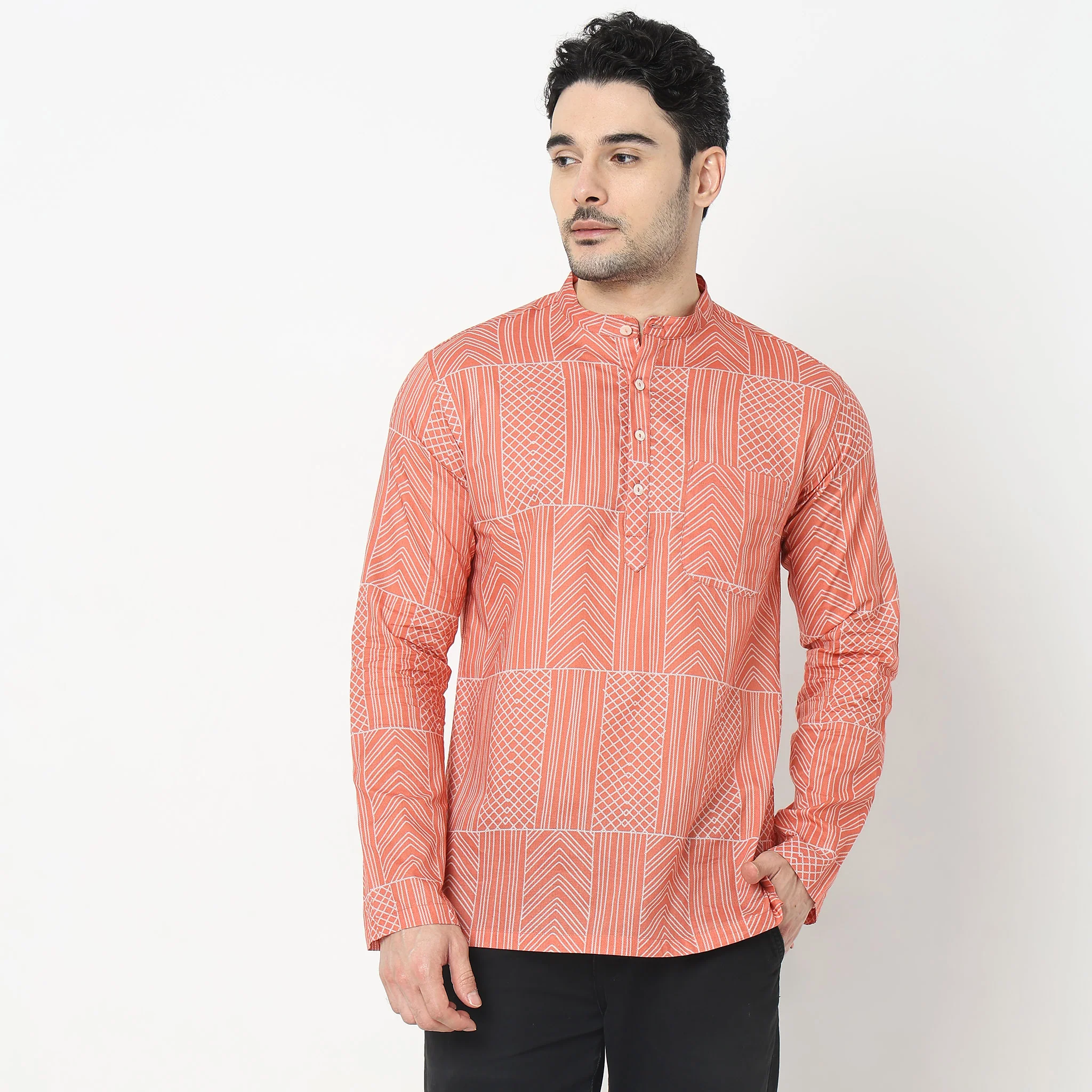 Regular Fit Printed Short Kurta - Image 2