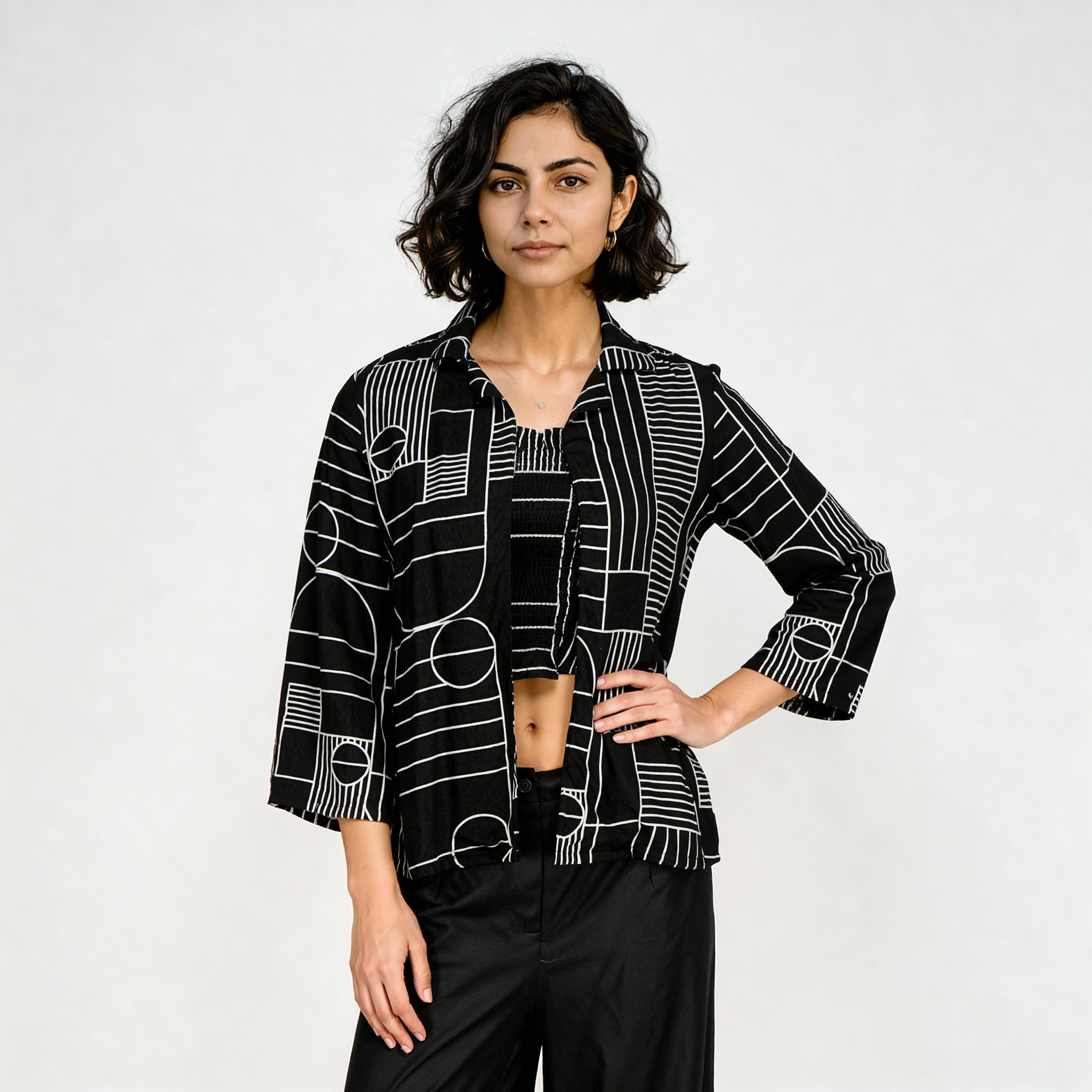Square Neck Full Sleeve Straight Cut Printed Shrug - Image 7
