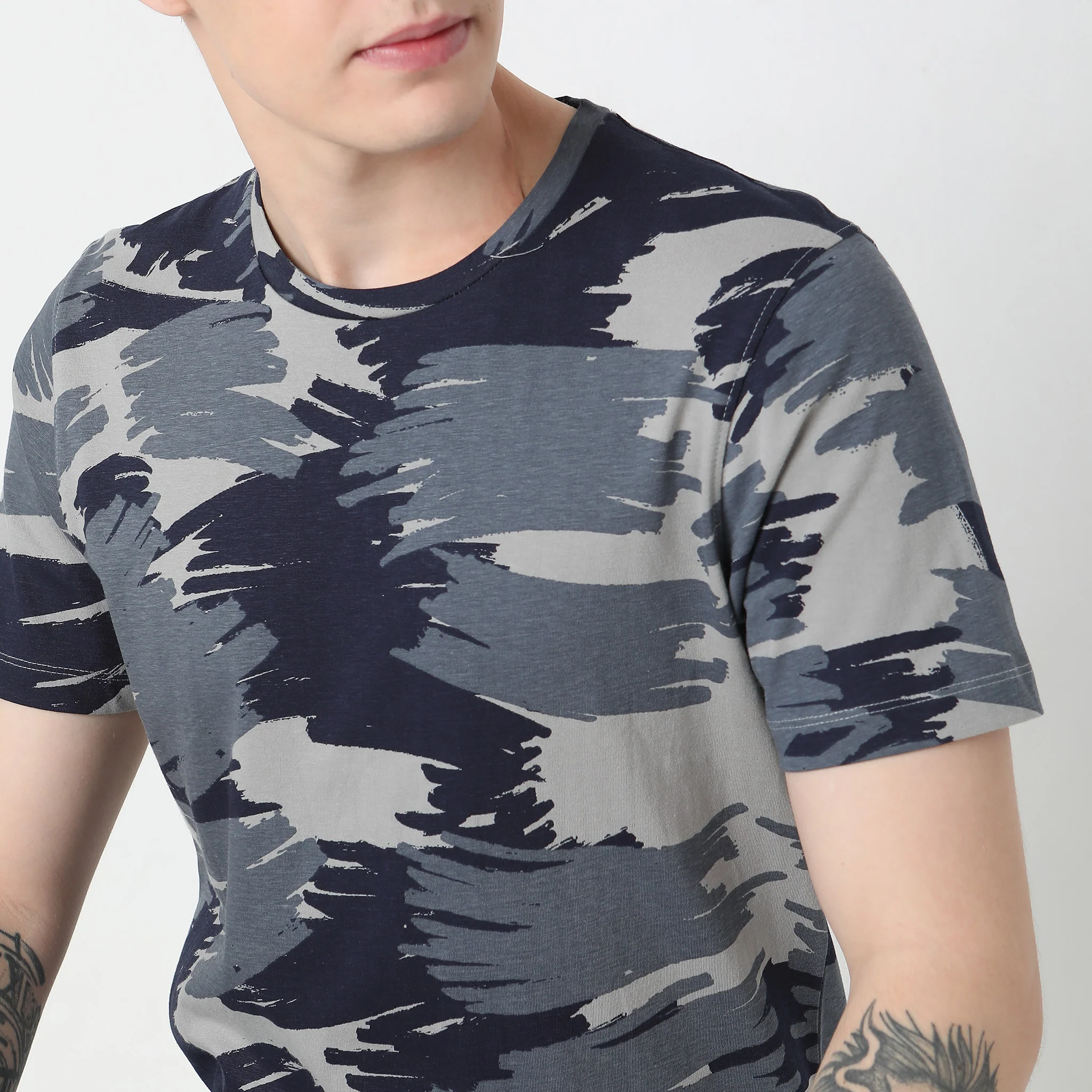 Regular Fit Printed T-Shirt - Image 4