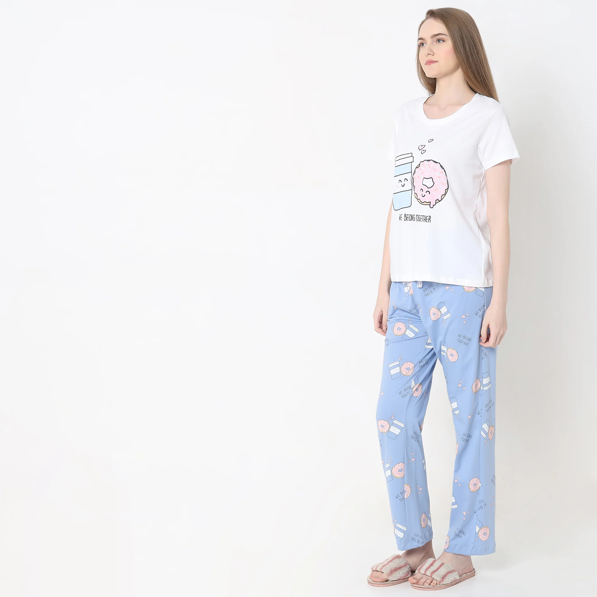 Knitted Printed T-Shirt With Pyjama Set - Image 5