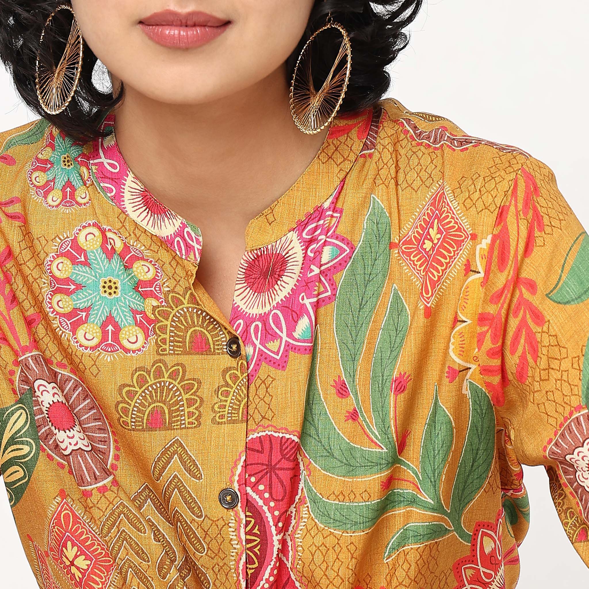 Regular Fit Printed Top - Image 4