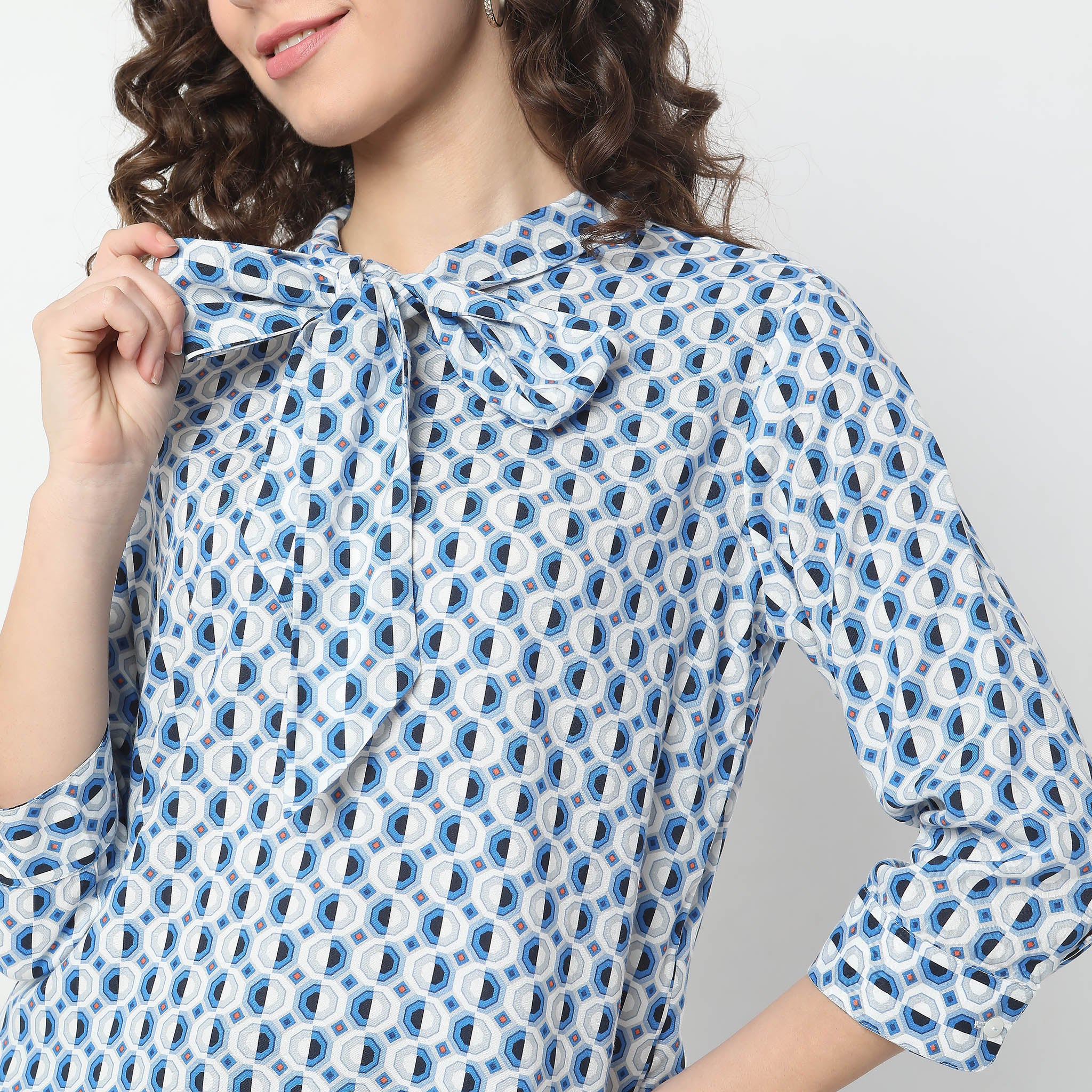 Regular Fit Printed Top - Image 4