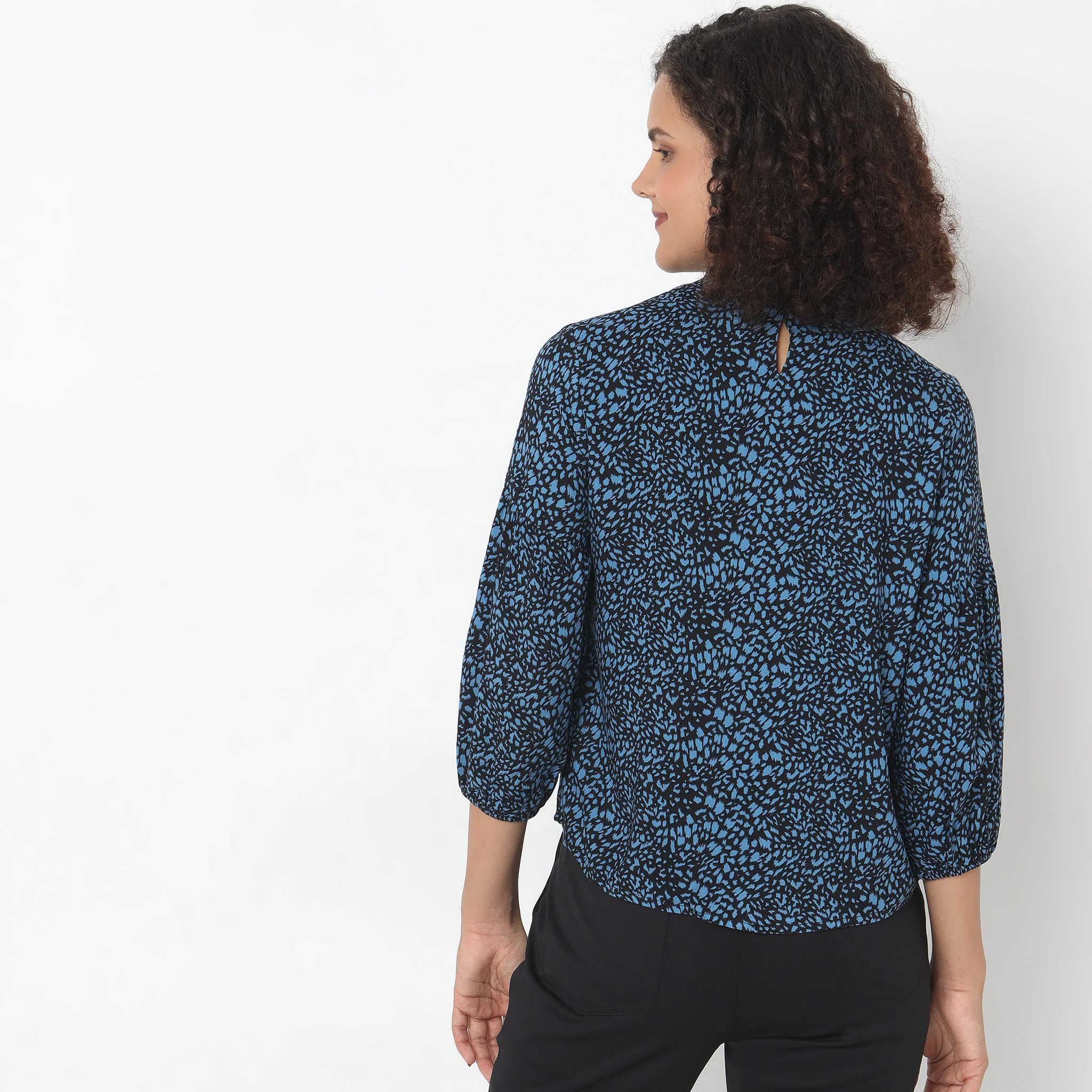 Regular Fit Printed Top - Image 3