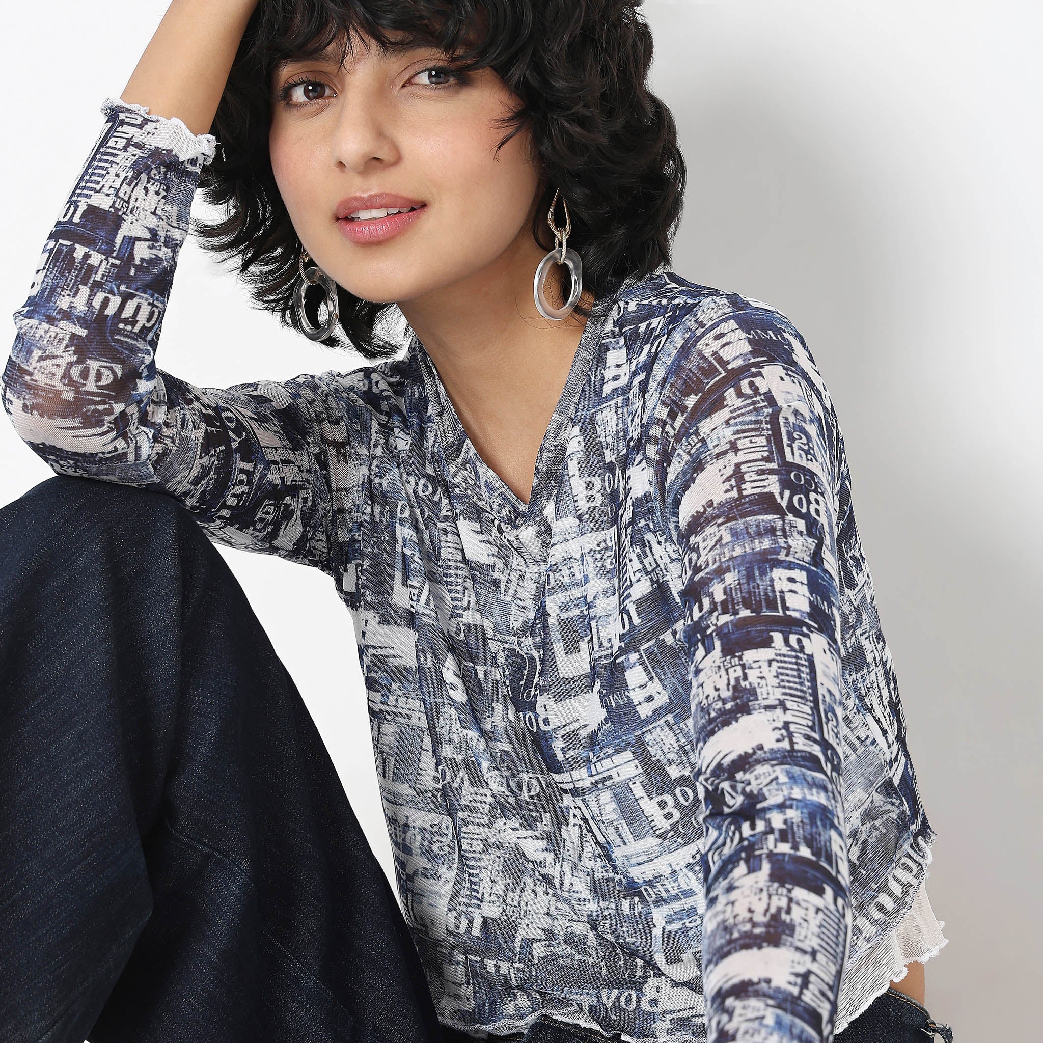 Regular Fit Printed Top - Image 4