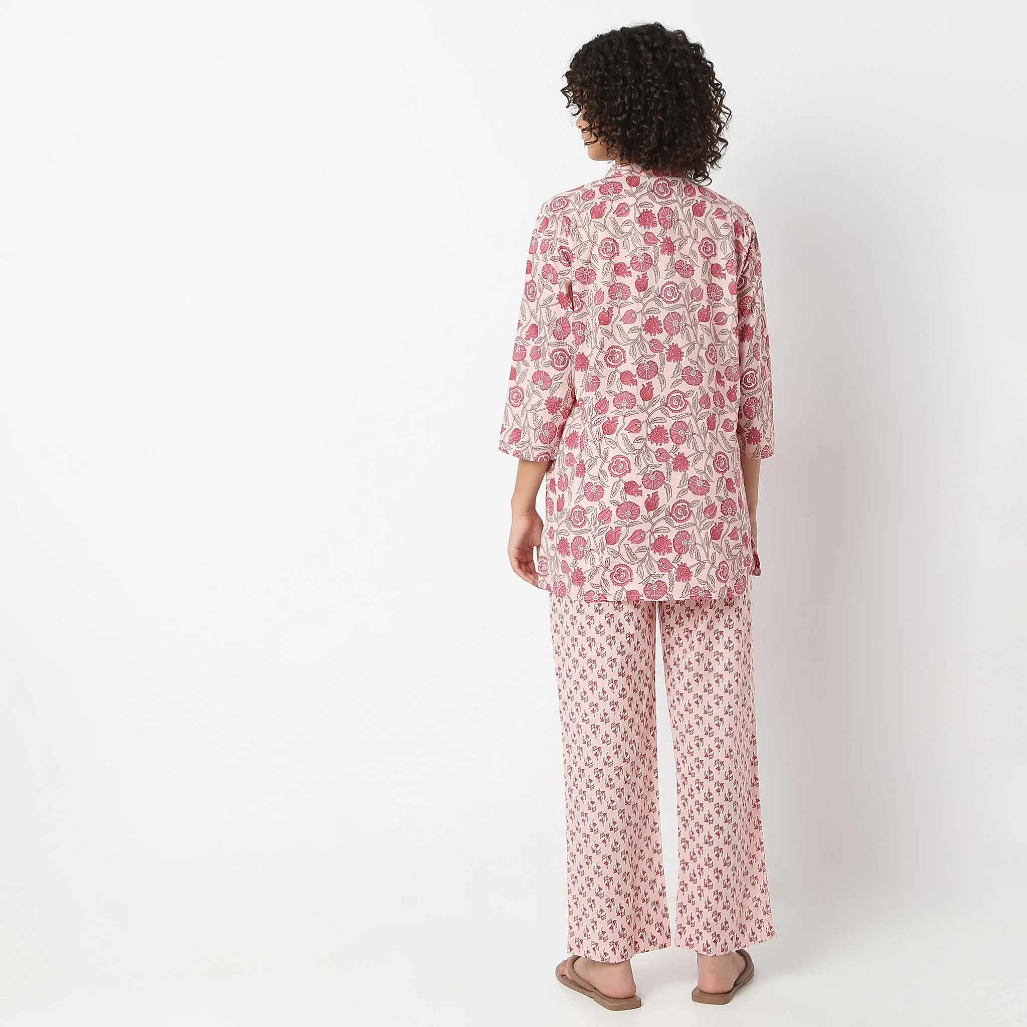 Woven Printed Top With Pyjama Set - Image 3