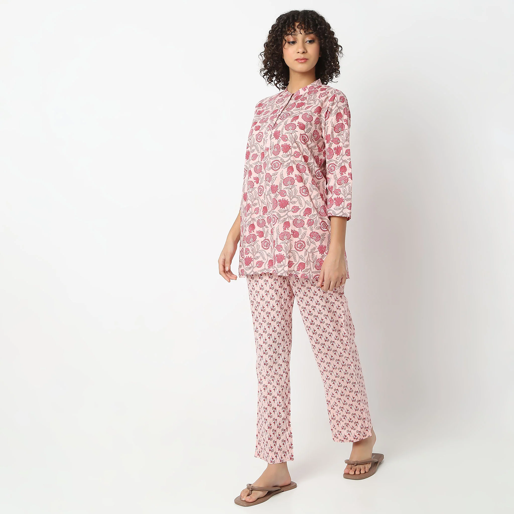 Woven Printed Top With Pyjama Set - Image 5