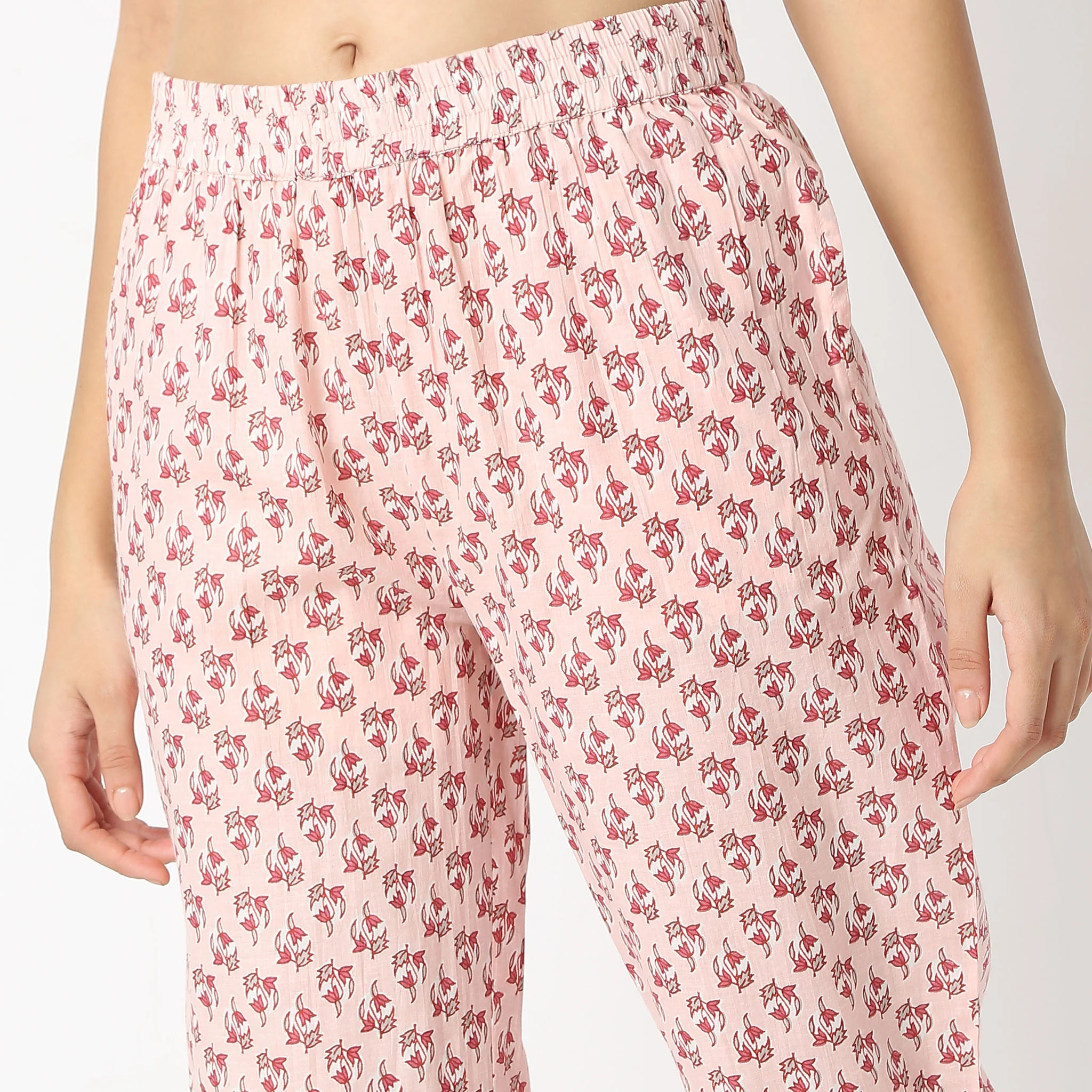 Woven Printed Top With Pyjama Set - Image 7
