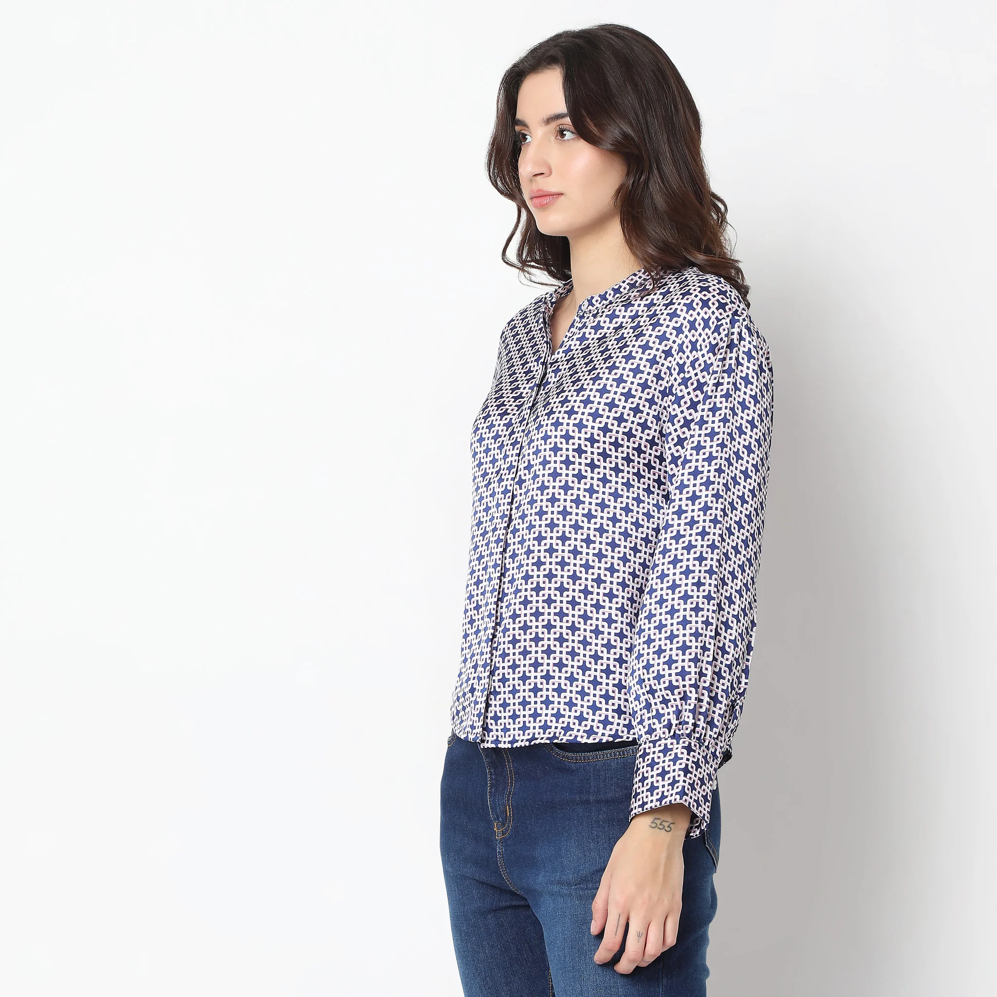 Regular Fit Printed Top - Image 5