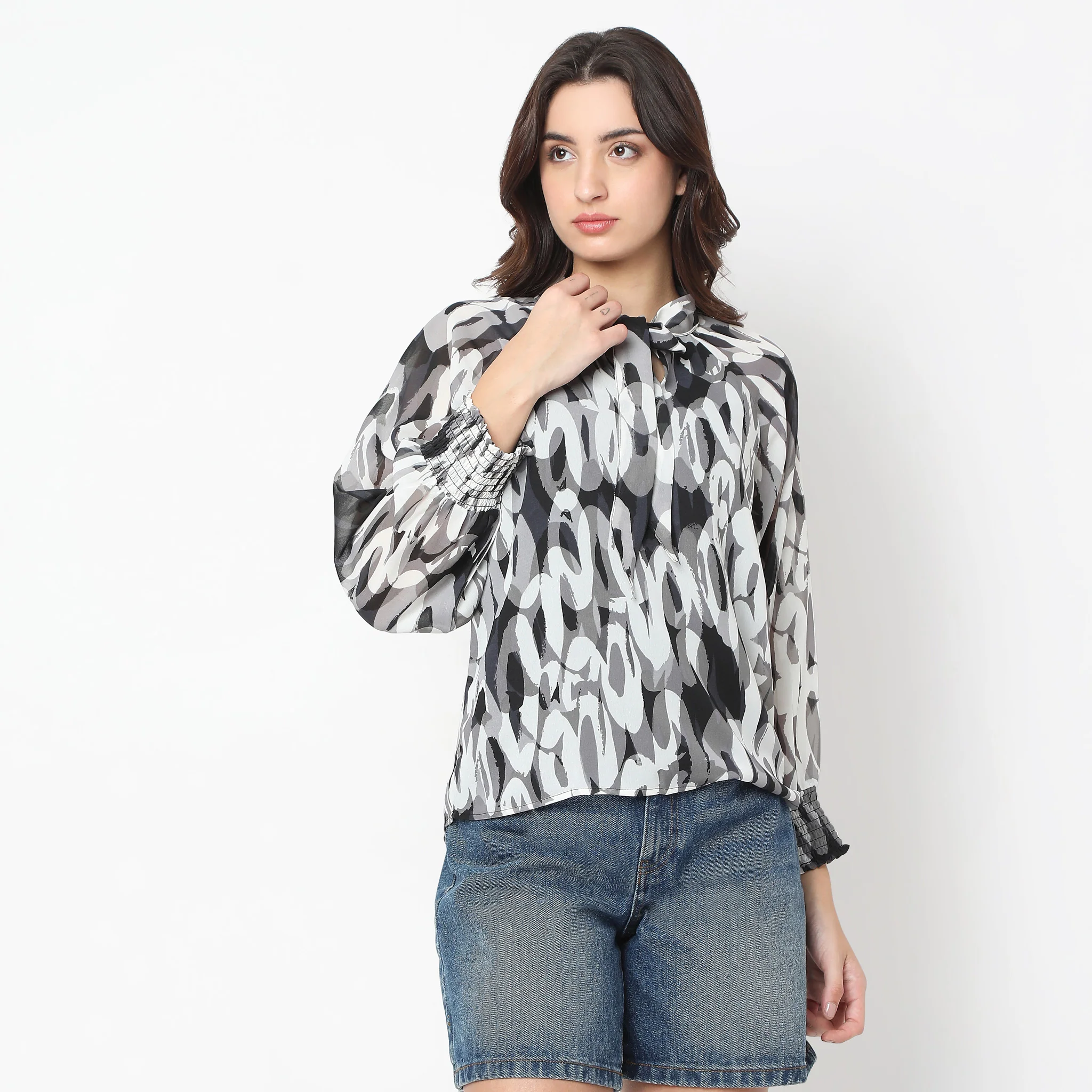 Regular Fit Printed Top - Image 2