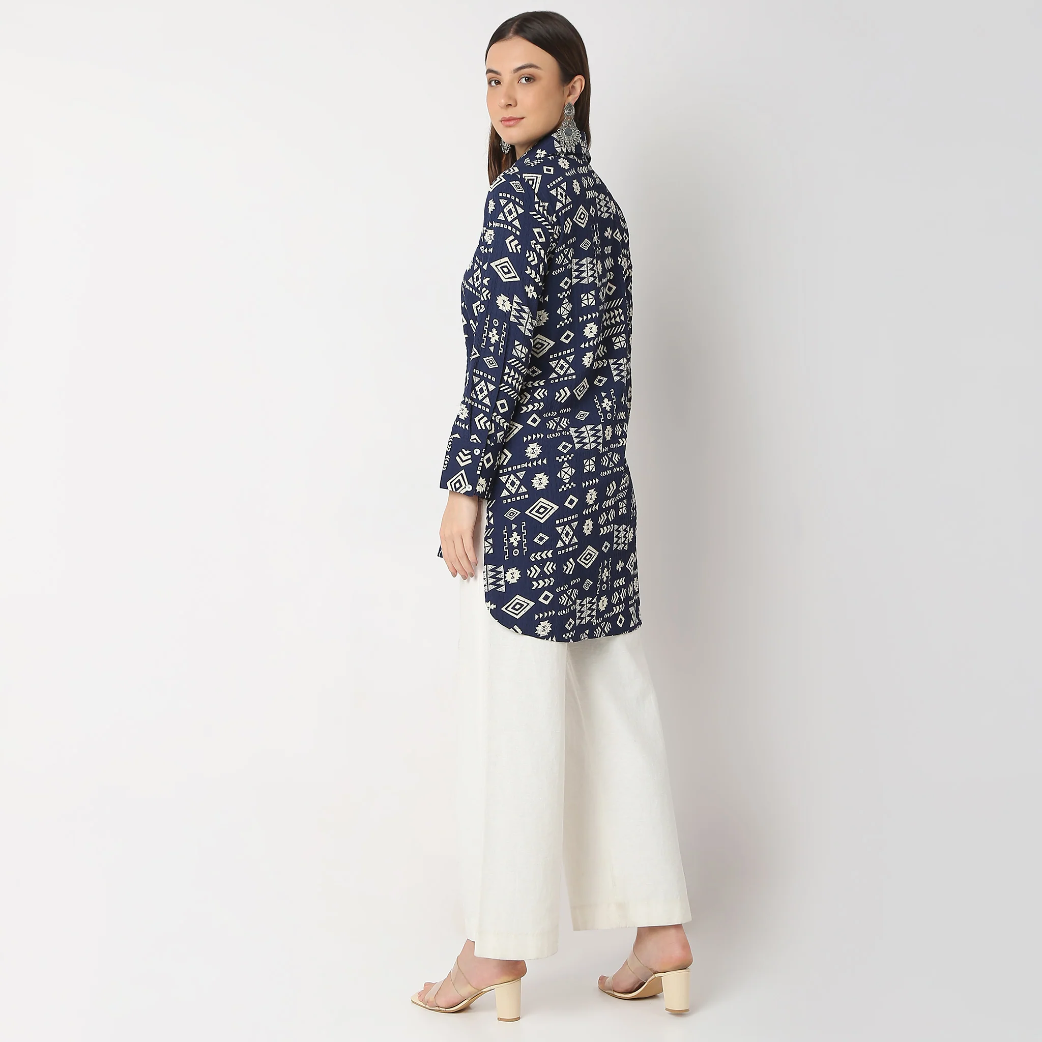 Regular Fit Printed Tunic - Image 3