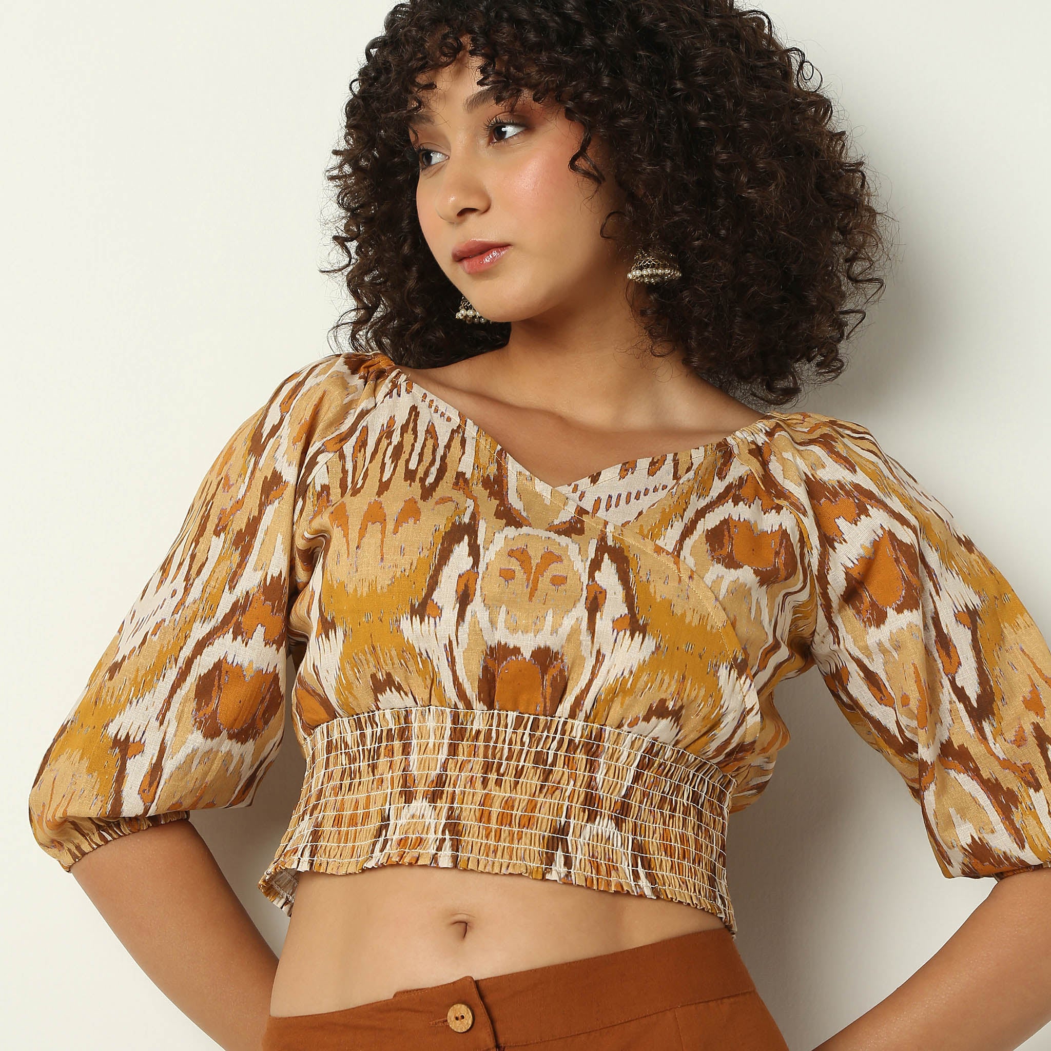 V-Neck Flared Three-Fourth Sleeve Printed Crop Top - Image 4